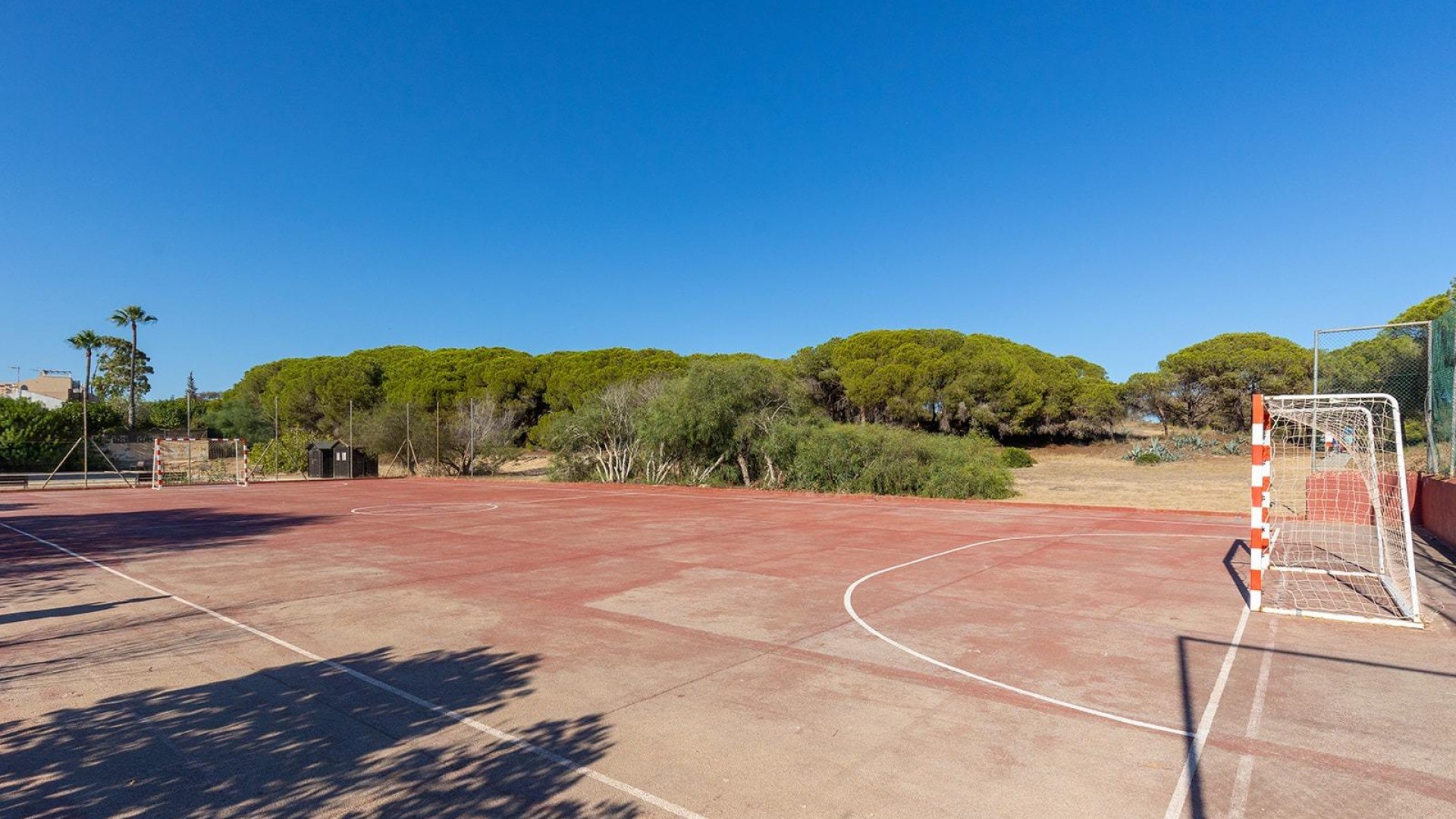 Sale - Apartment Flat -
Guardamar del Segura - Urb. pinomar