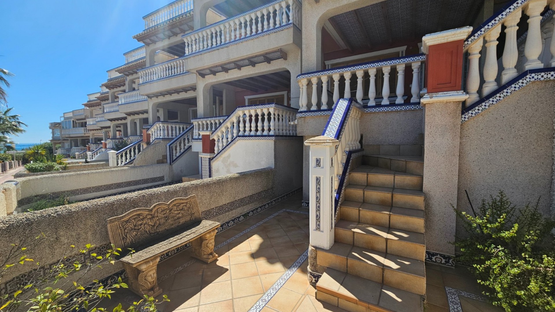 Sale - Apartment Flat -
Guardamar del Segura - Urbanizaciones