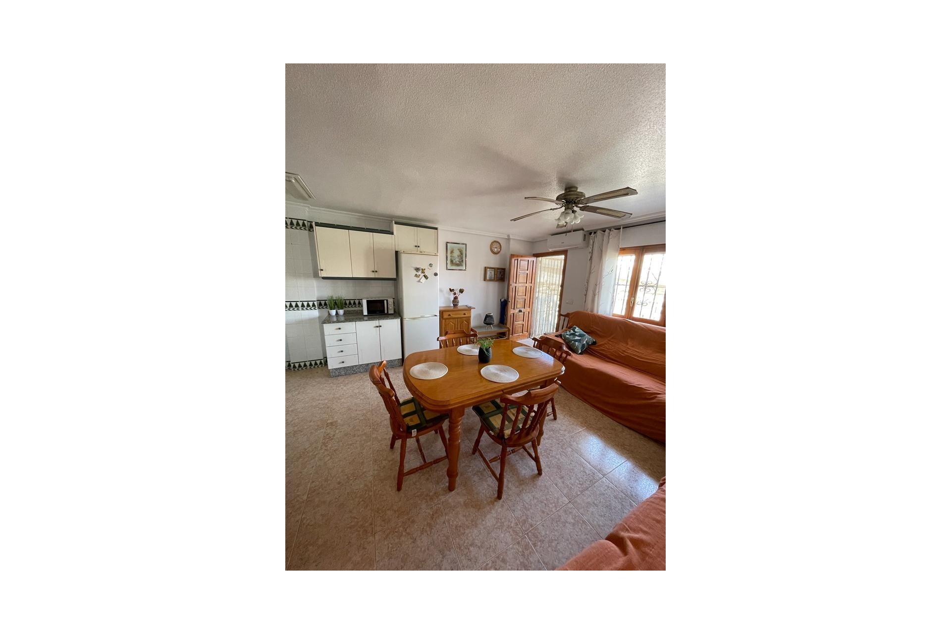 Sale - Apartment Flat -
La Mata - Playa