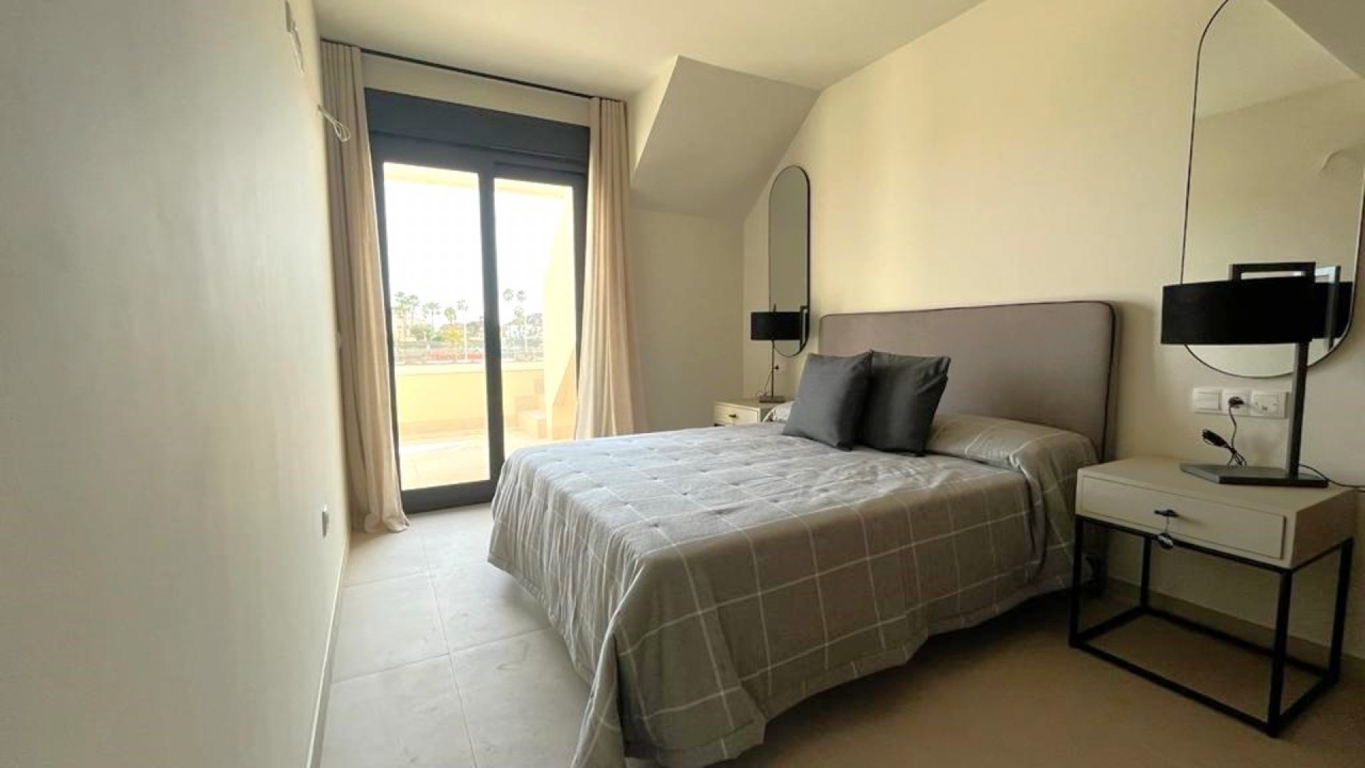 Sale - Apartment Flat -
La Veleta
