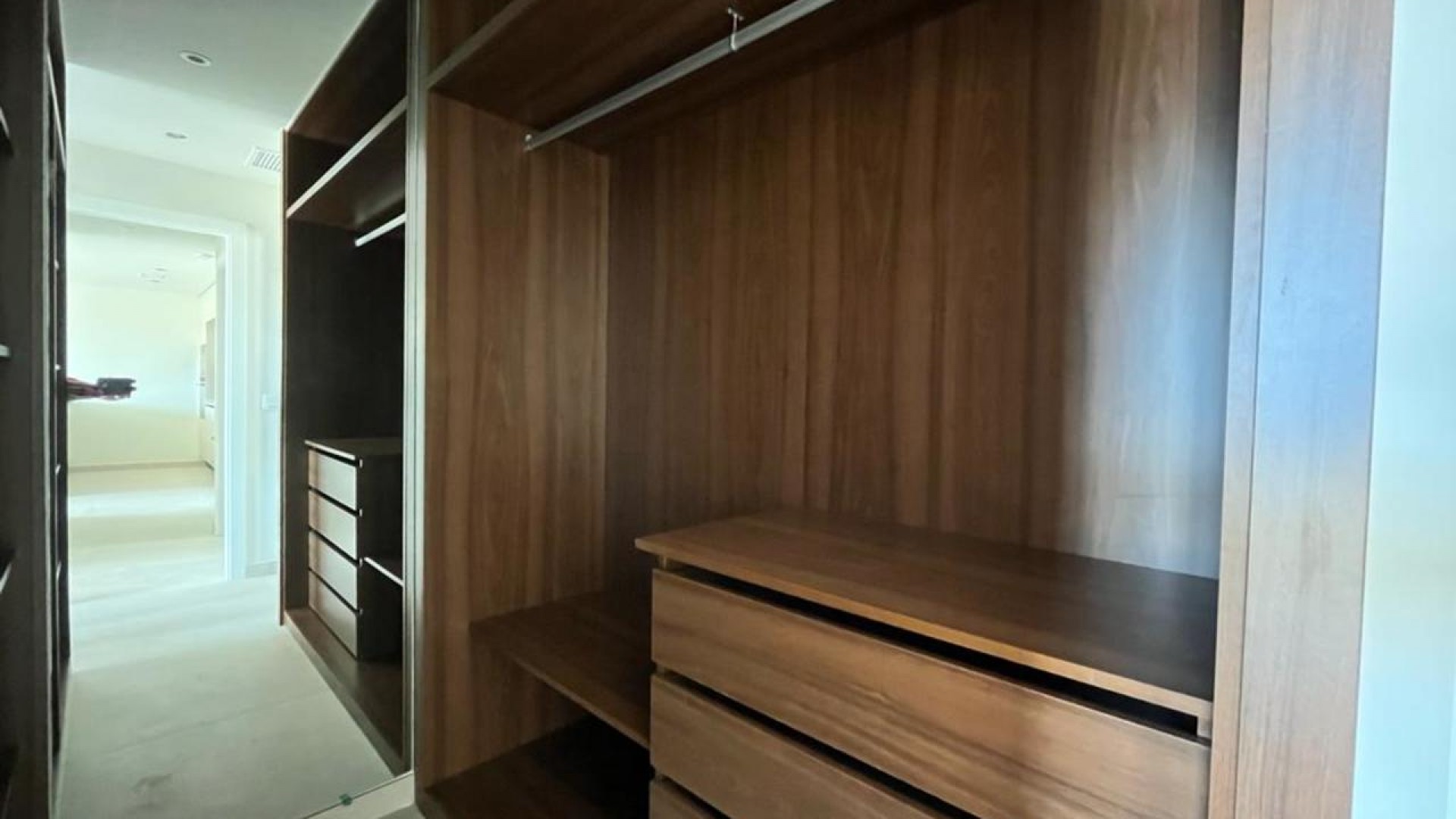 Sale - Apartment Flat -
La Veleta