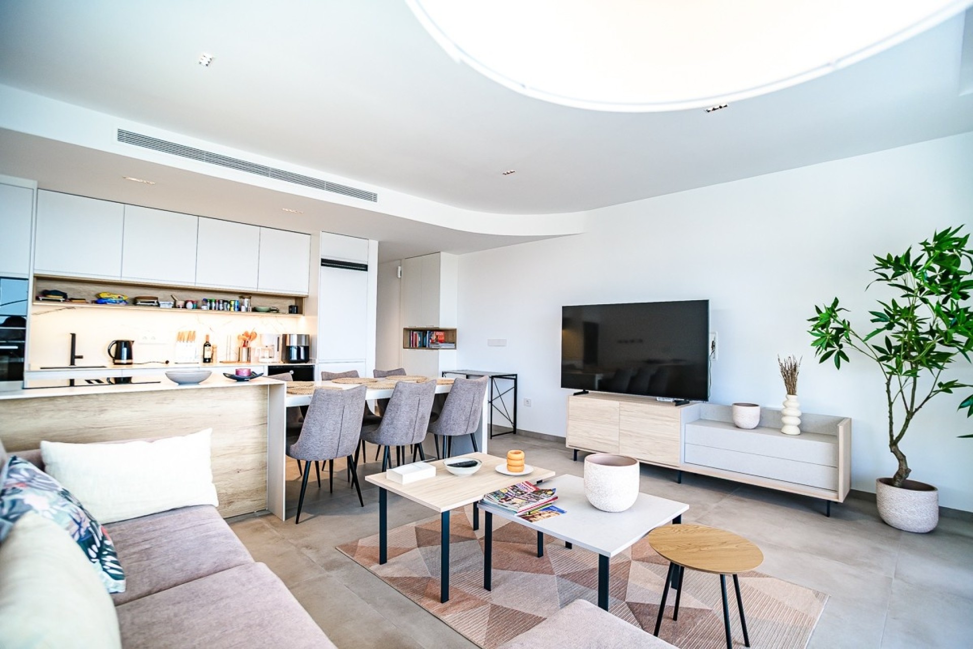 Sale - Apartment Flat -
Lo Pagan