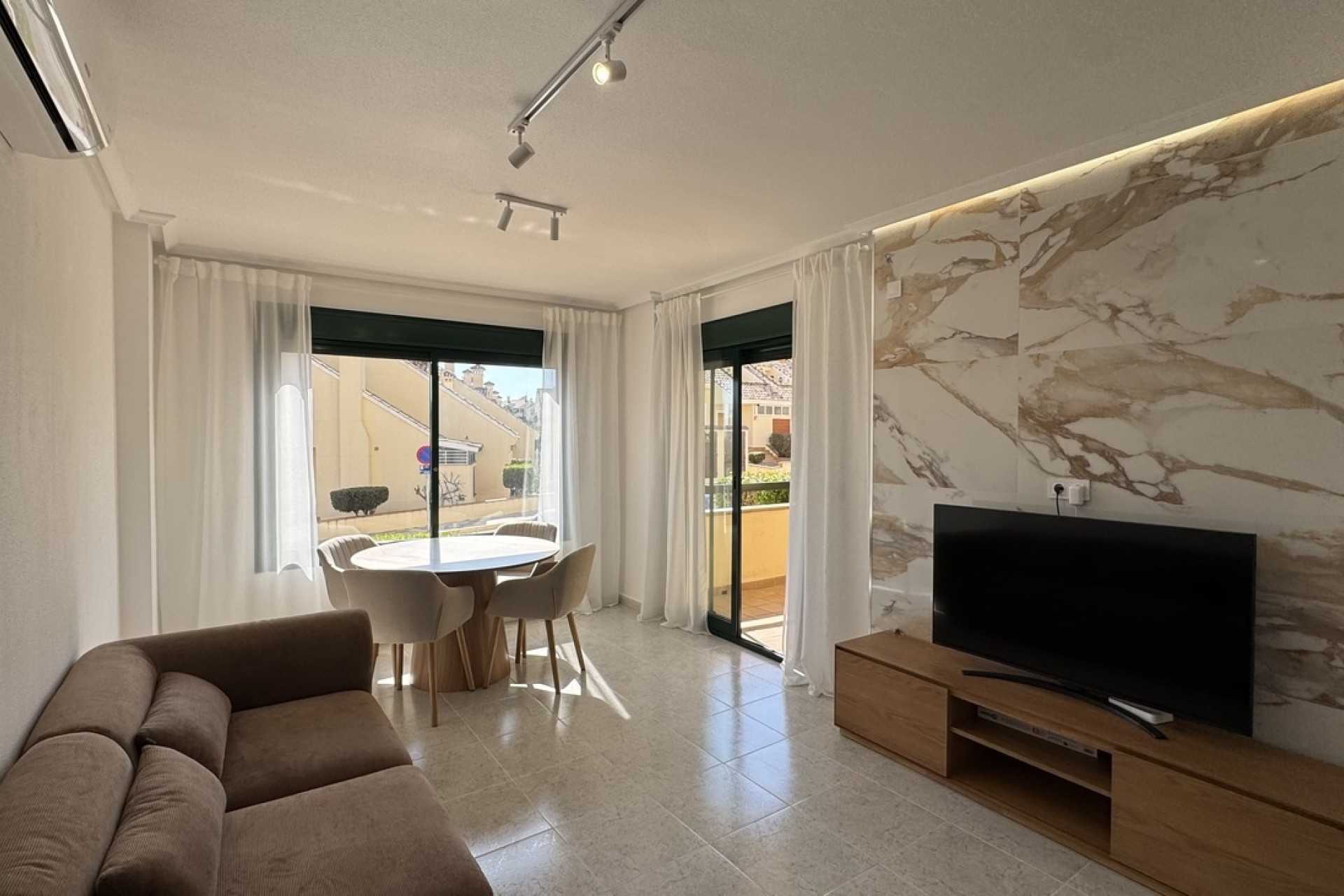 Sale - Apartment Flat -
Lomas de Campoamor - Costa Blanca