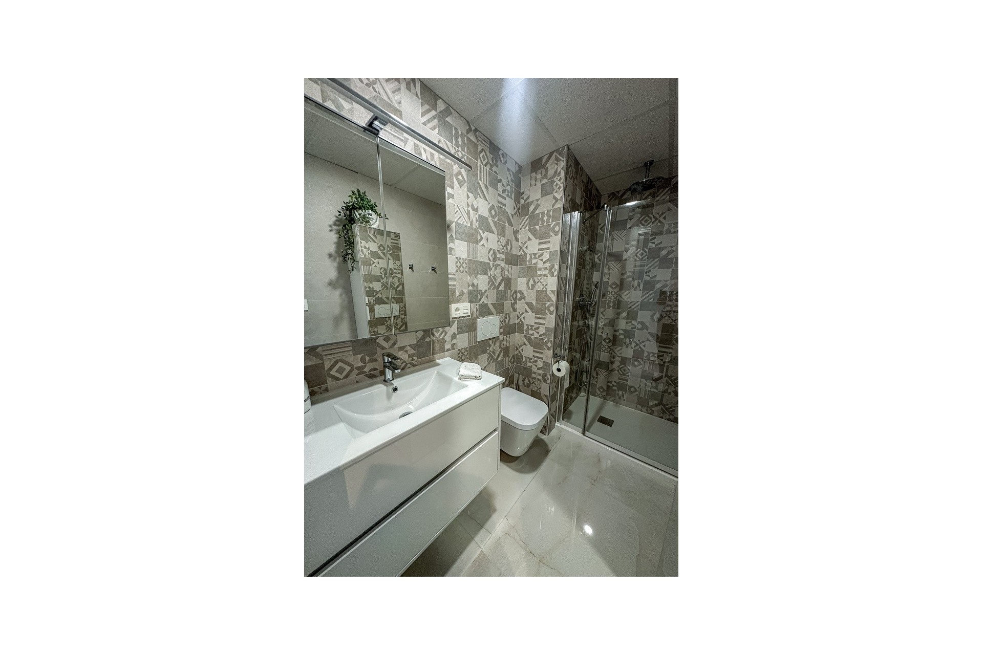 Sale - Apartment Flat -
Los Altos - AMANECER