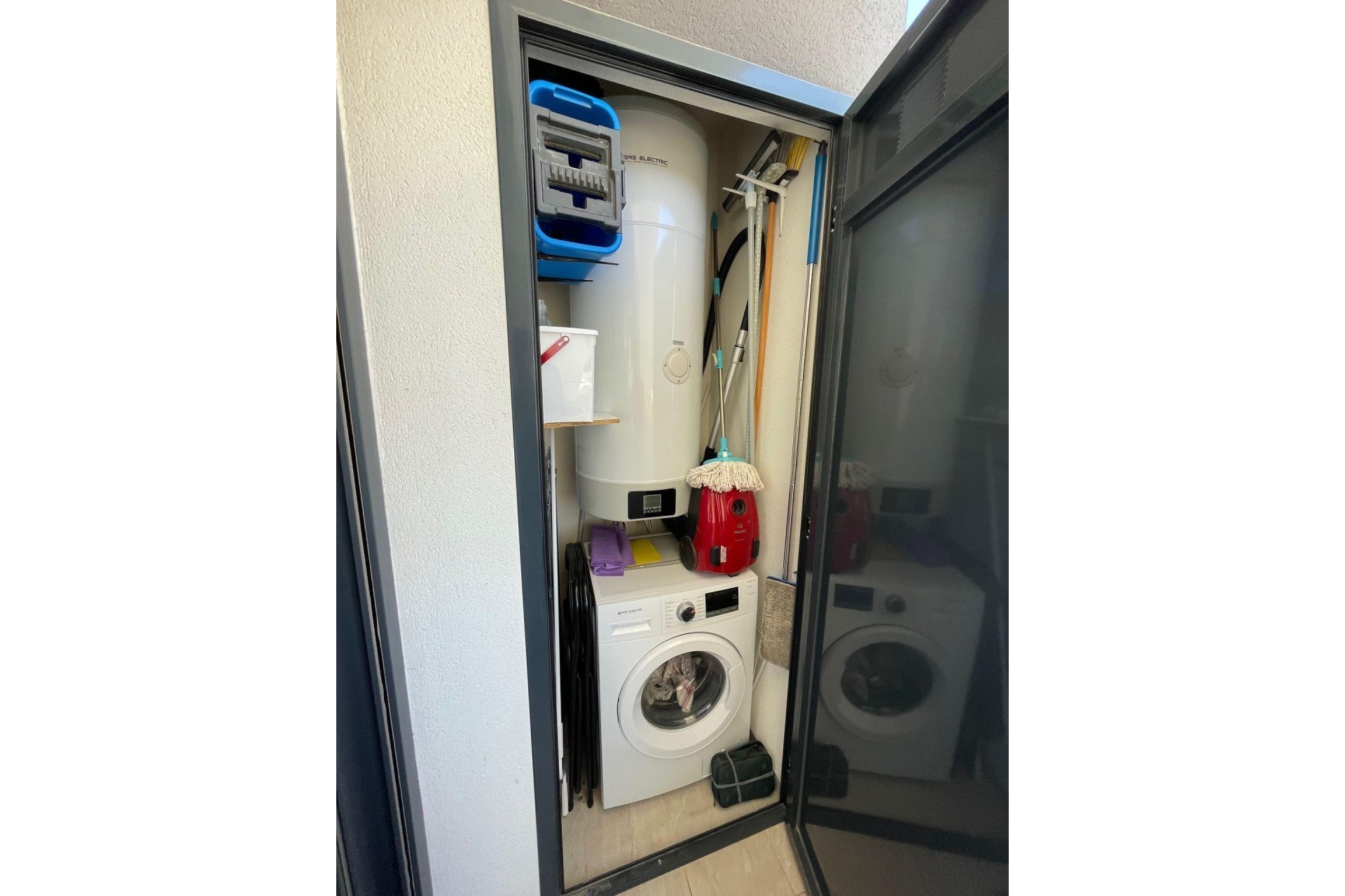 Sale - Apartment Flat -
Los Altos