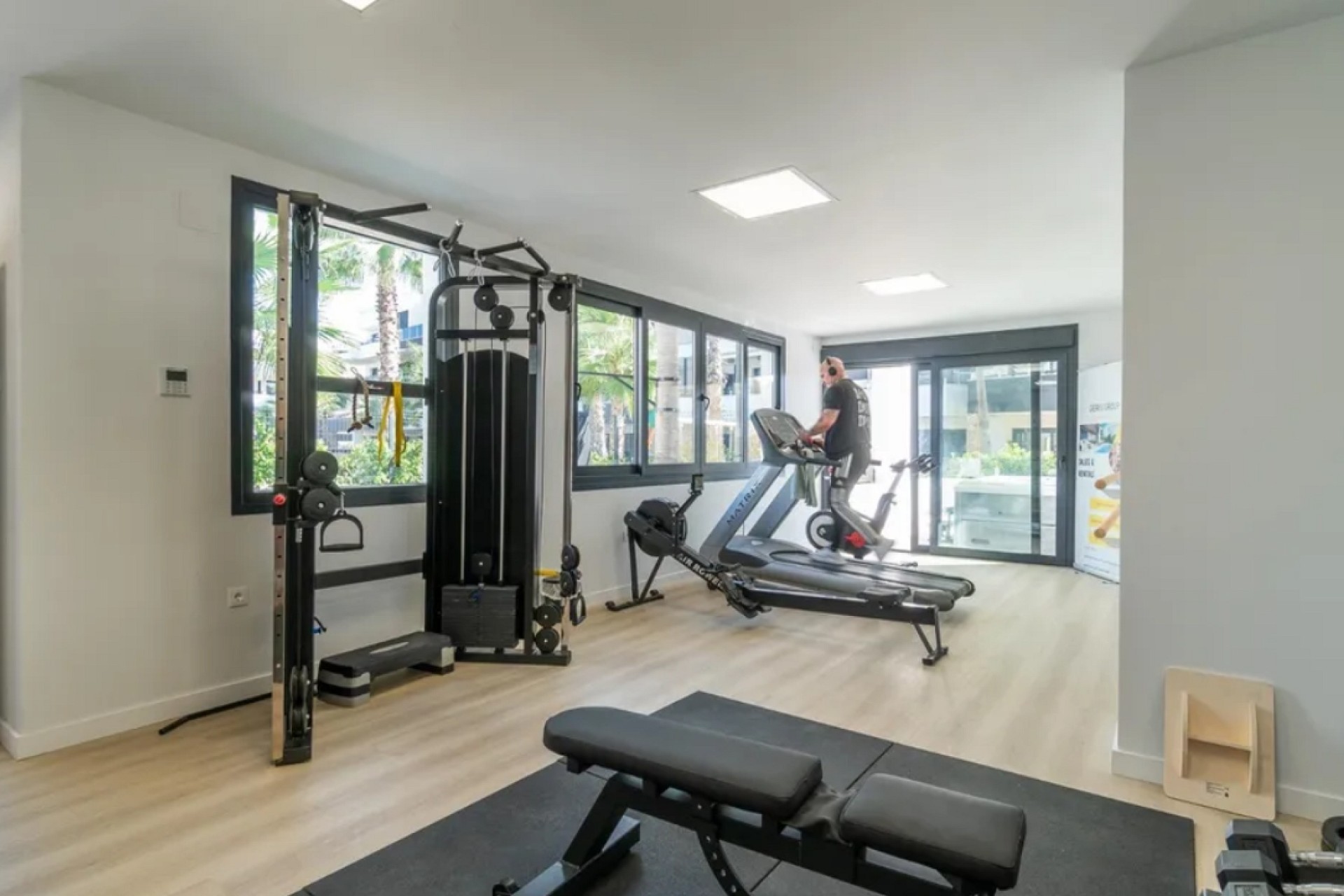 Sale - Apartment Flat -
Los Altos