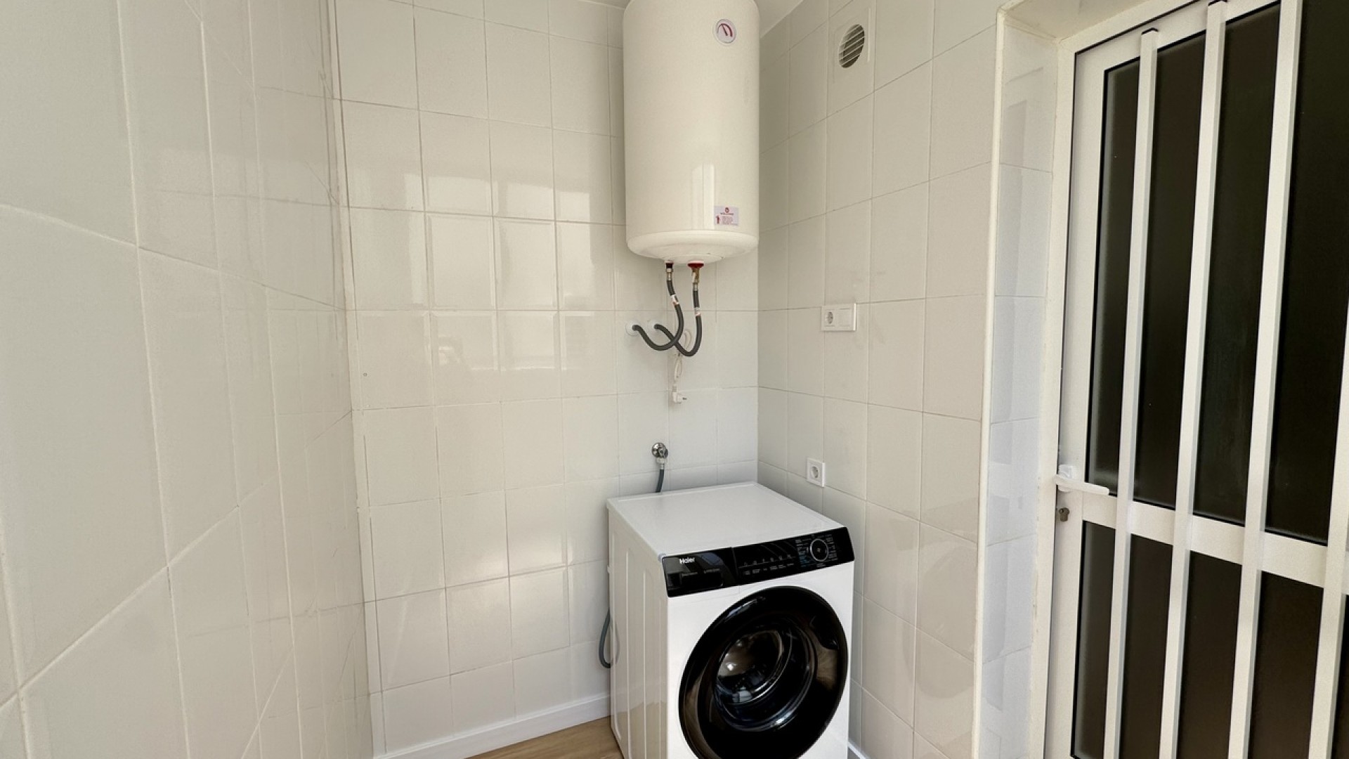 Sale - Apartment Flat -
Los Altos