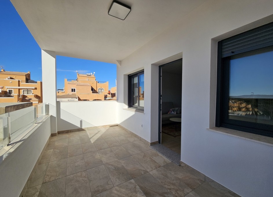 Sale - Apartment Flat -
Los Altos