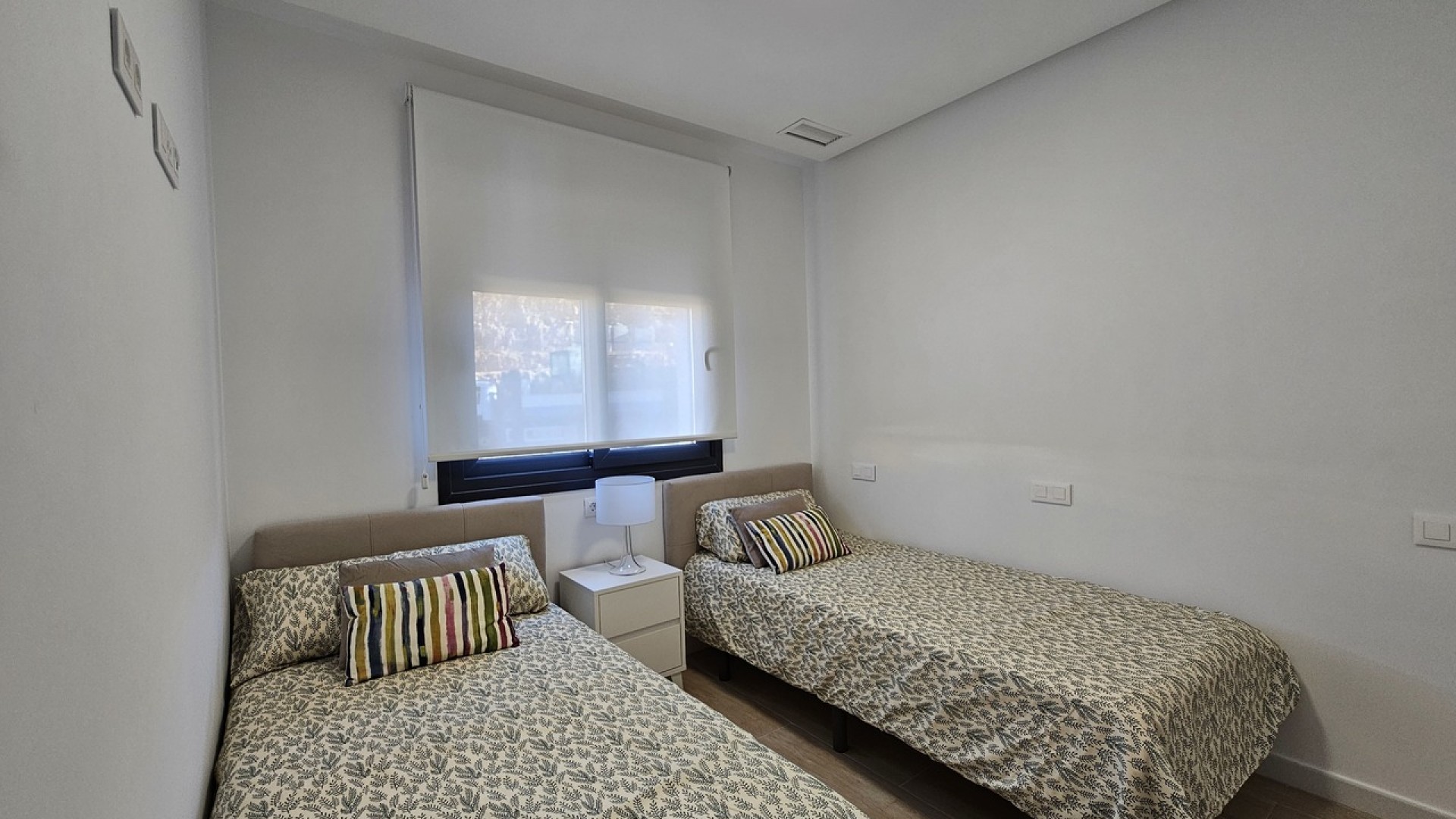 Sale - Apartment Flat -
Los Altos