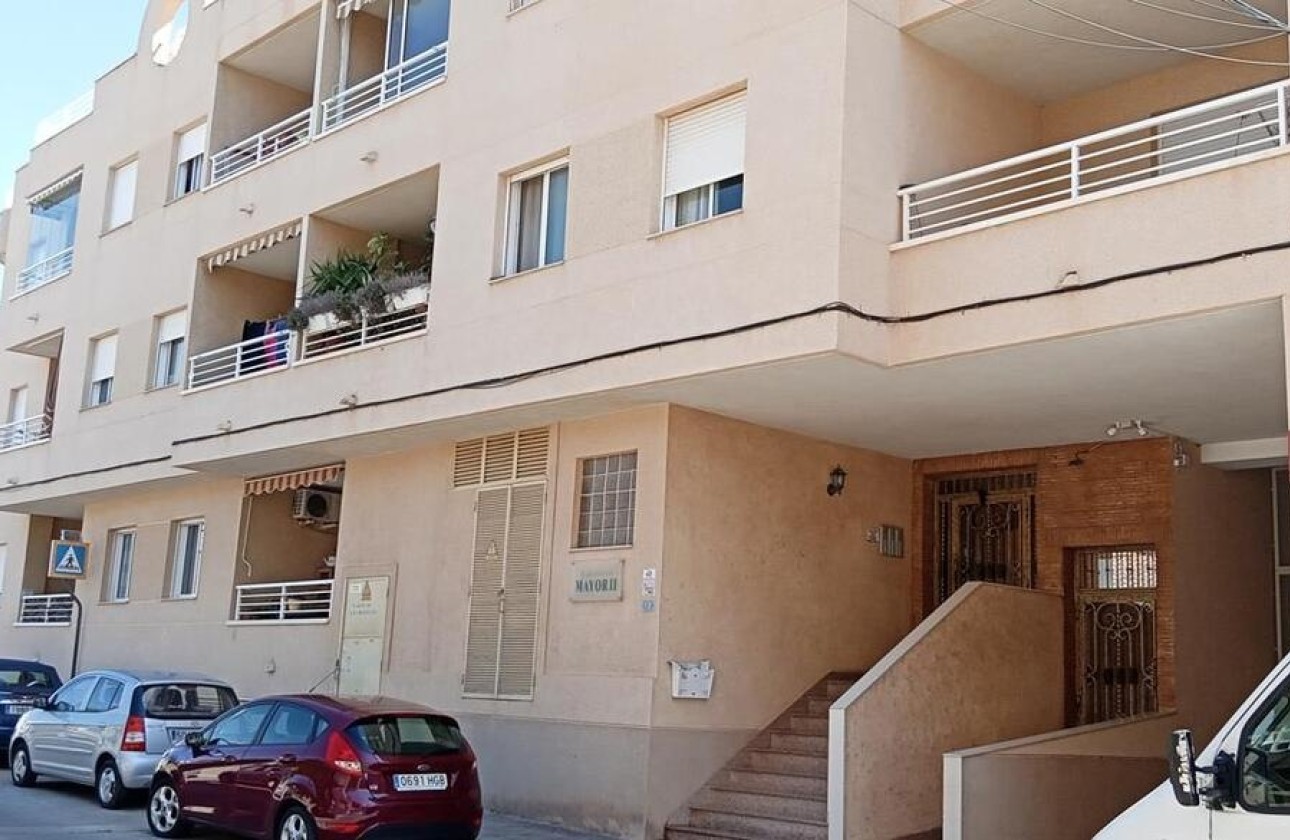 Sale - Apartment Flat -
Los Montesinos - PUEBLO CENTRO