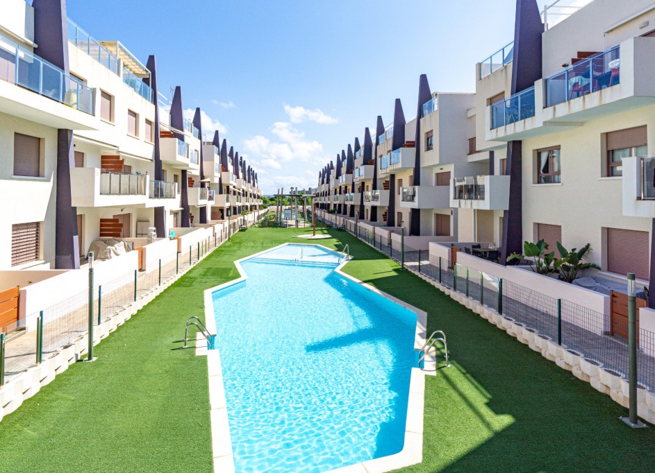 Sale - Apartment Flat -
Mil Palmeras - Beach