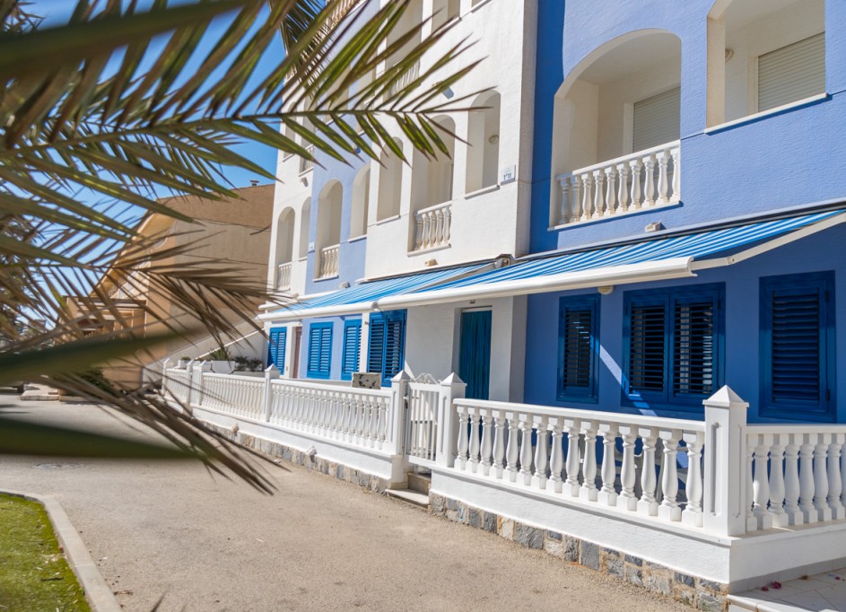 Sale - Apartment Flat -
Mil Palmeras - Beach
