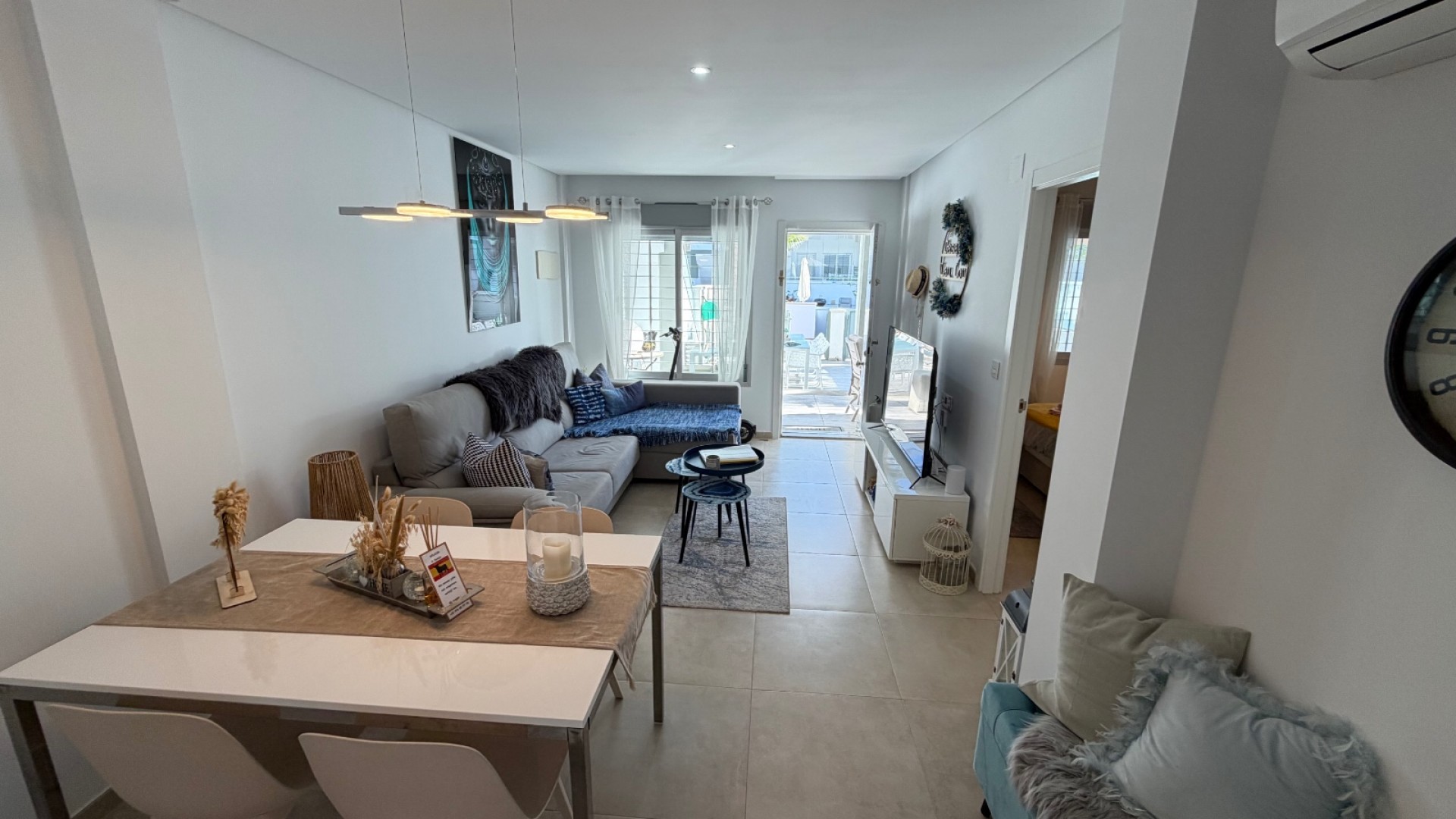 Sale - Apartment Flat -
Orihuela Costa - La Florida