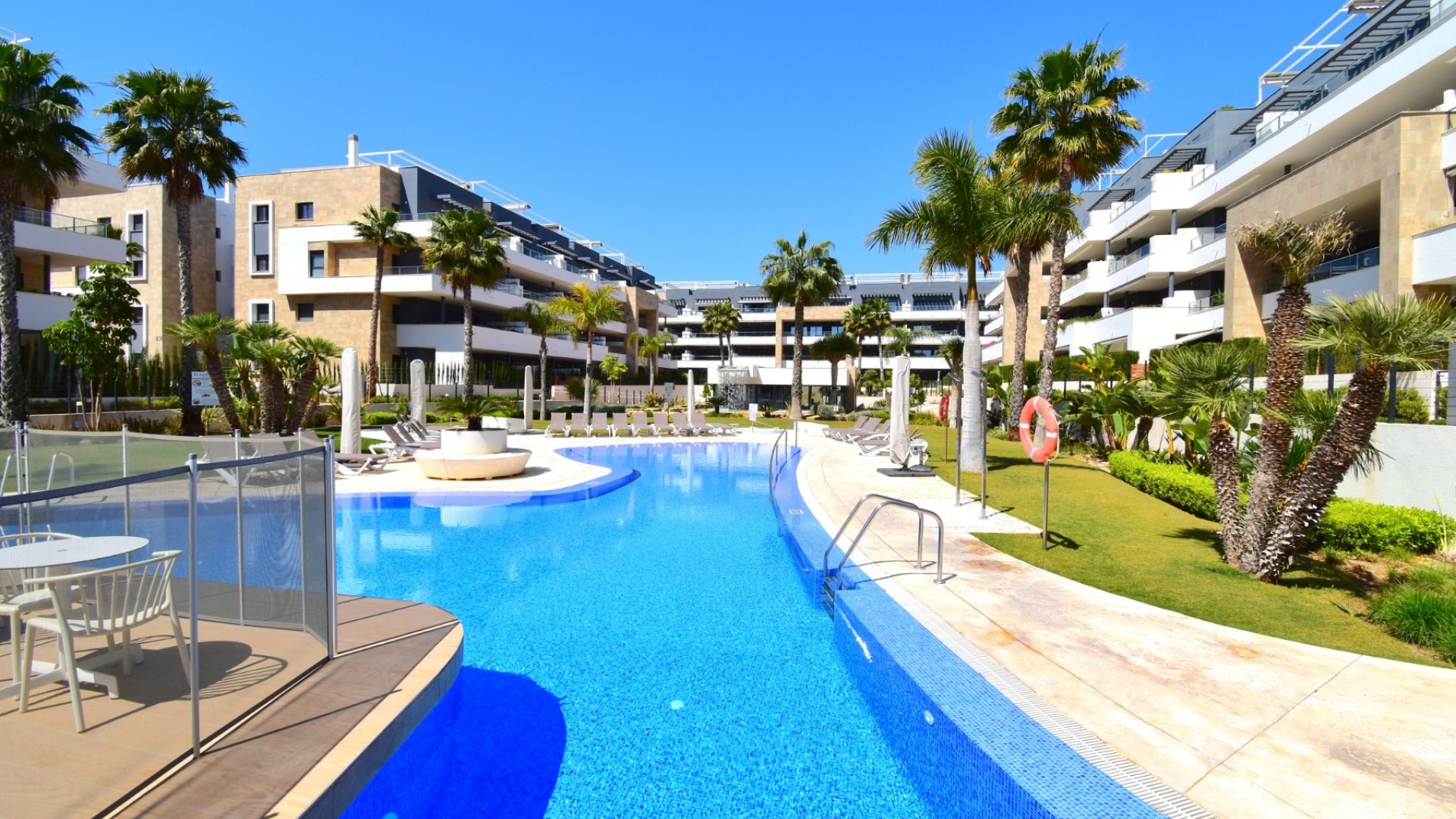 Sale - Apartment Flat -
Orihuela Costa - Playa Flamenca