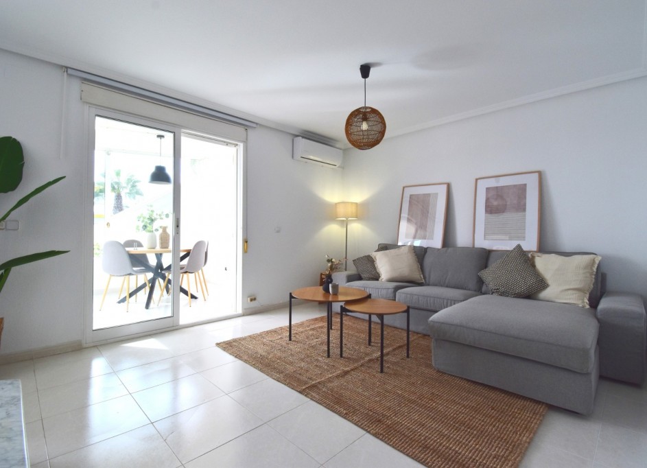 Sale - Apartment Flat -
Orihuela Costa - Playa Flamenca