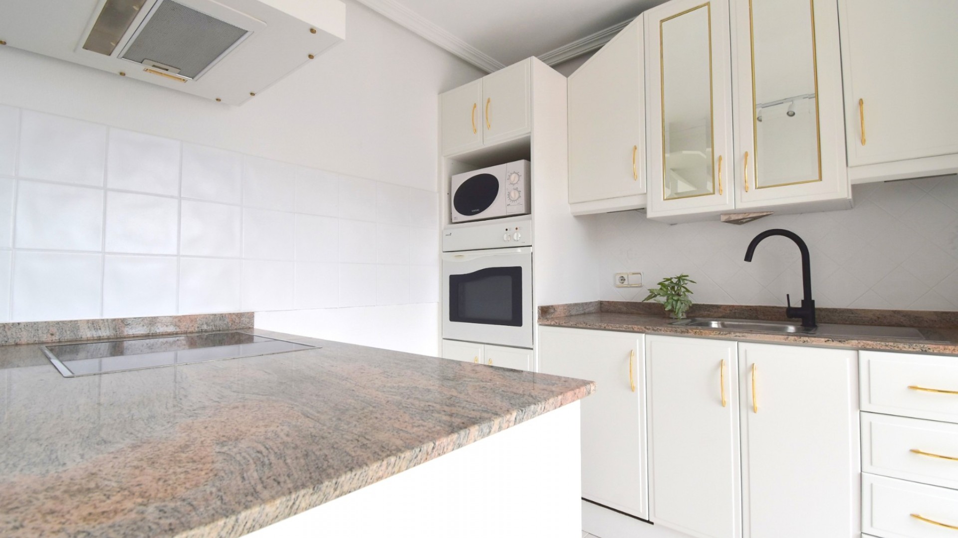 Sale - Apartment Flat -
Orihuela Costa - Playa Flamenca