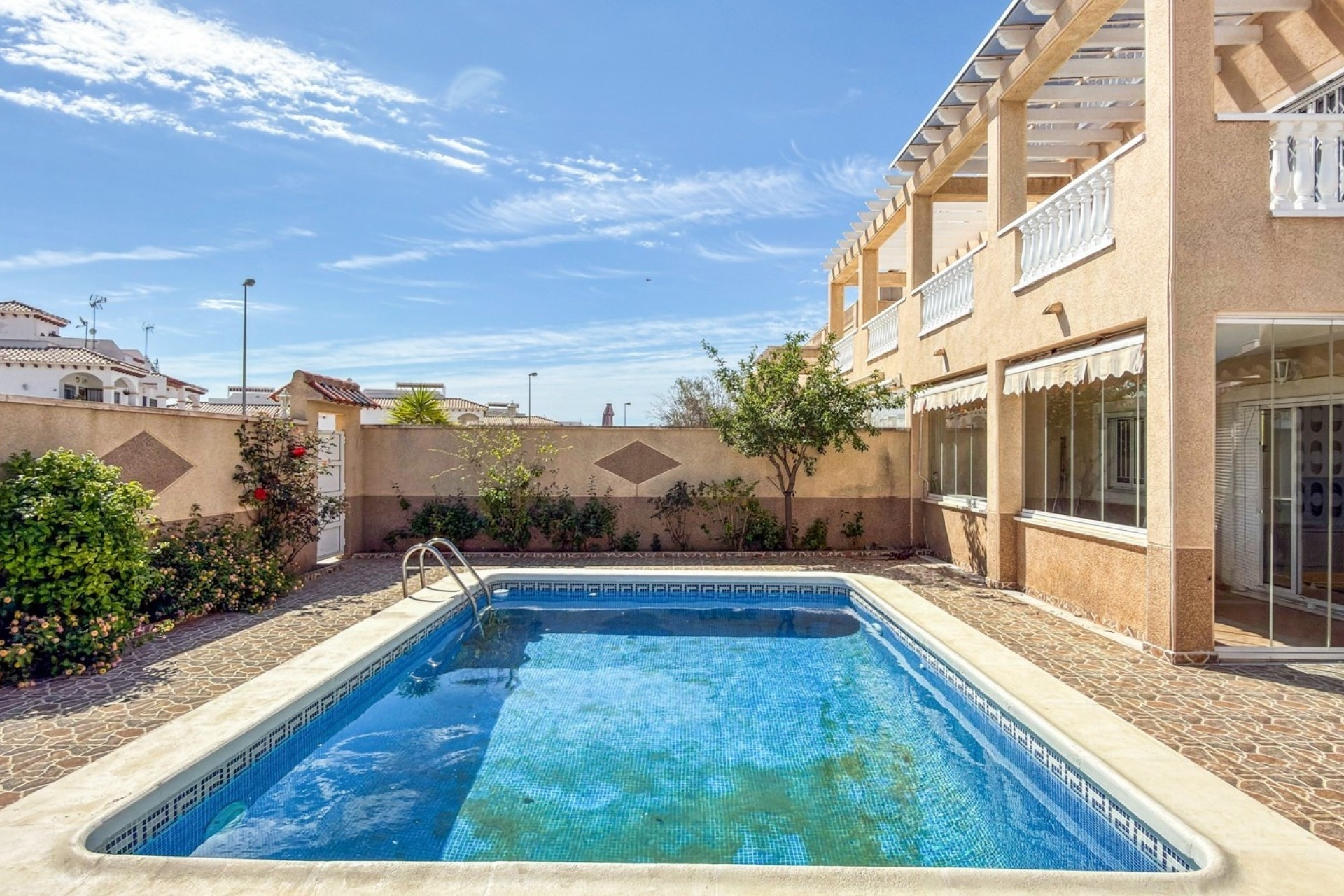 Sale - Apartment Flat -
Orihuela Costa - Playa Flamenca