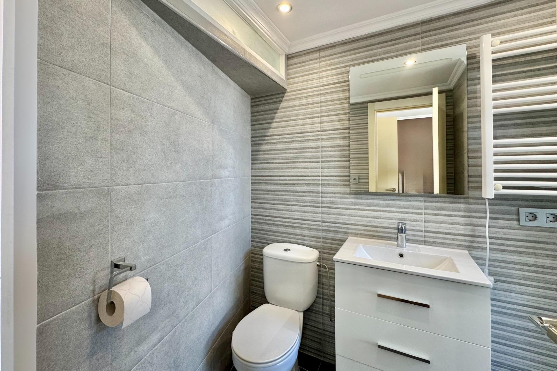Sale - Apartment Flat -
Orihuela Costa - Punta Prima