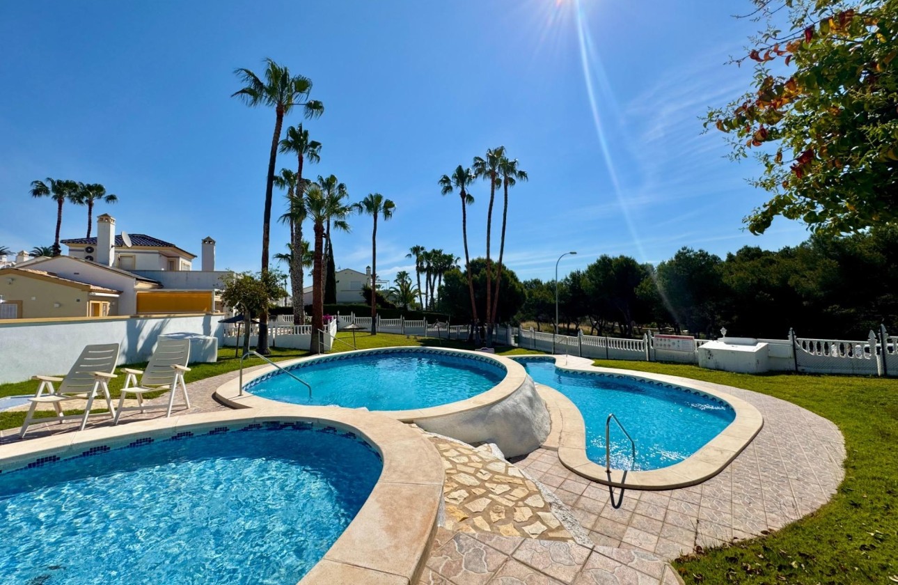 Sale - Apartment Flat -
Orihuela Costa - Villamartín-Las Filipinas