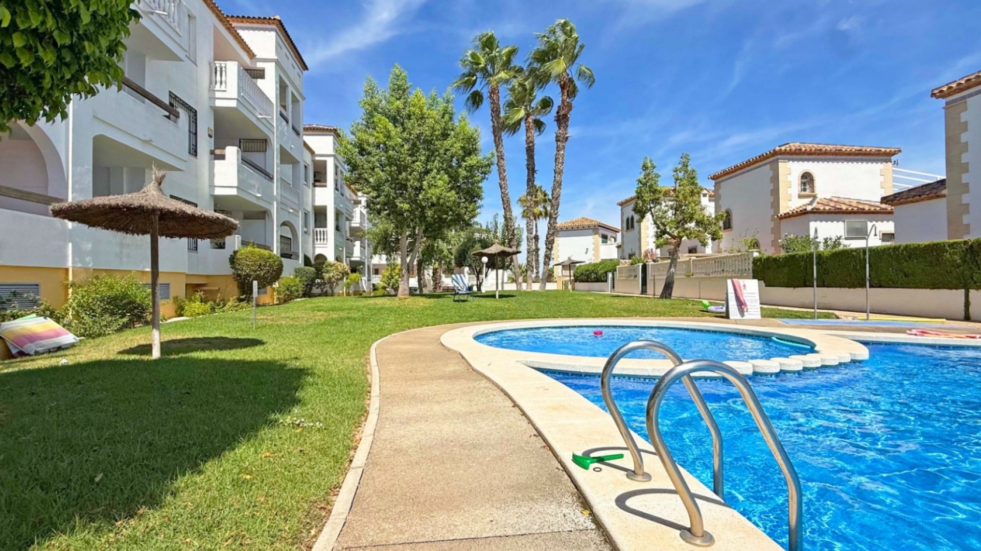 Sale - Apartment Flat -
Orihuela Costa - Villamartín