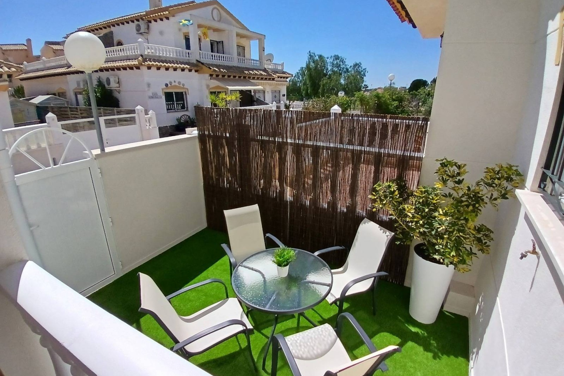 Sale - Apartment Flat -
Orihuela - Urbanización Perla del Mar