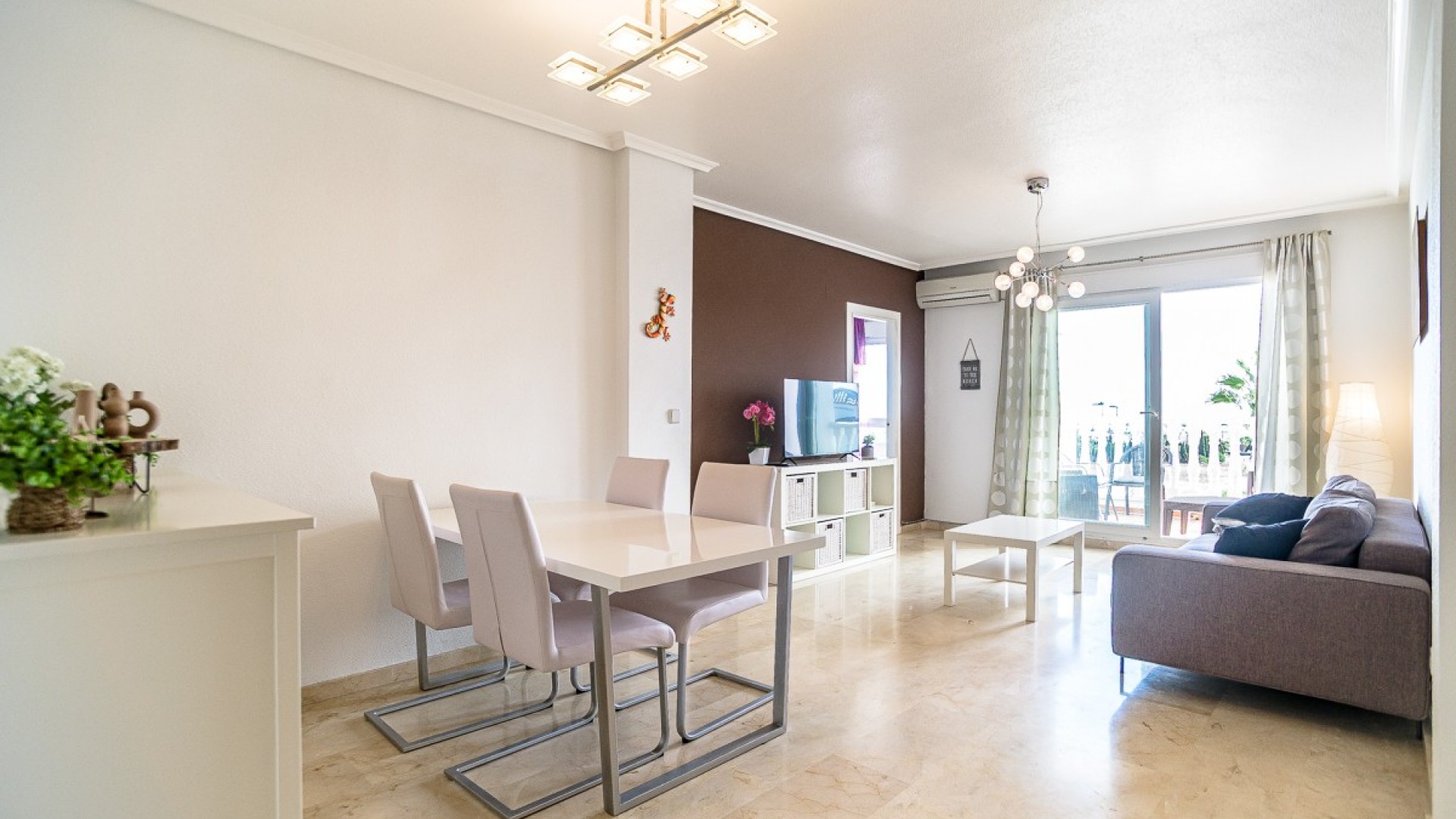 Sale - Apartment Flat -
Orihuela - Villamartin