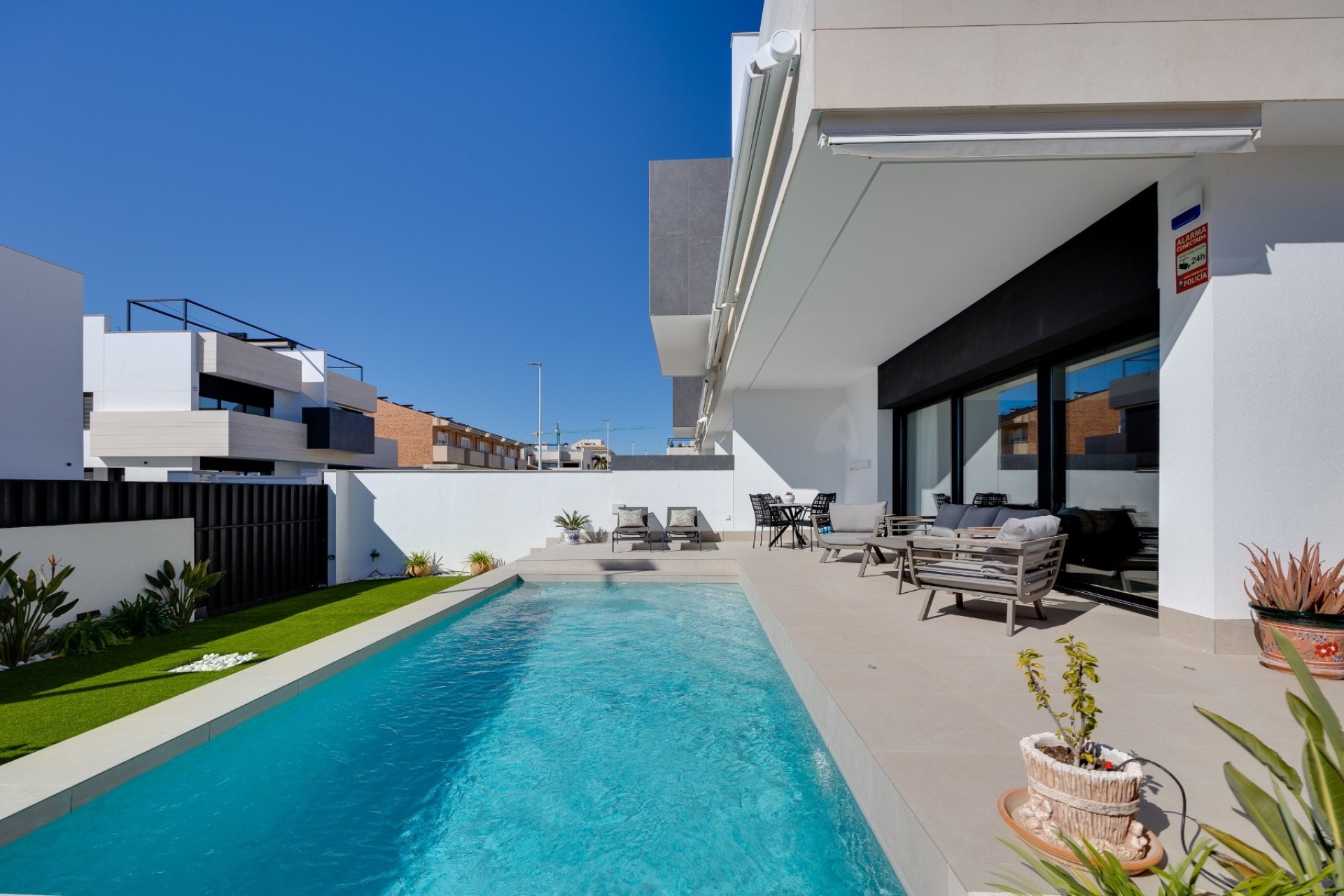 Sale - Apartment Flat -
Pilar de la Horadada - Costa Blanca Sur