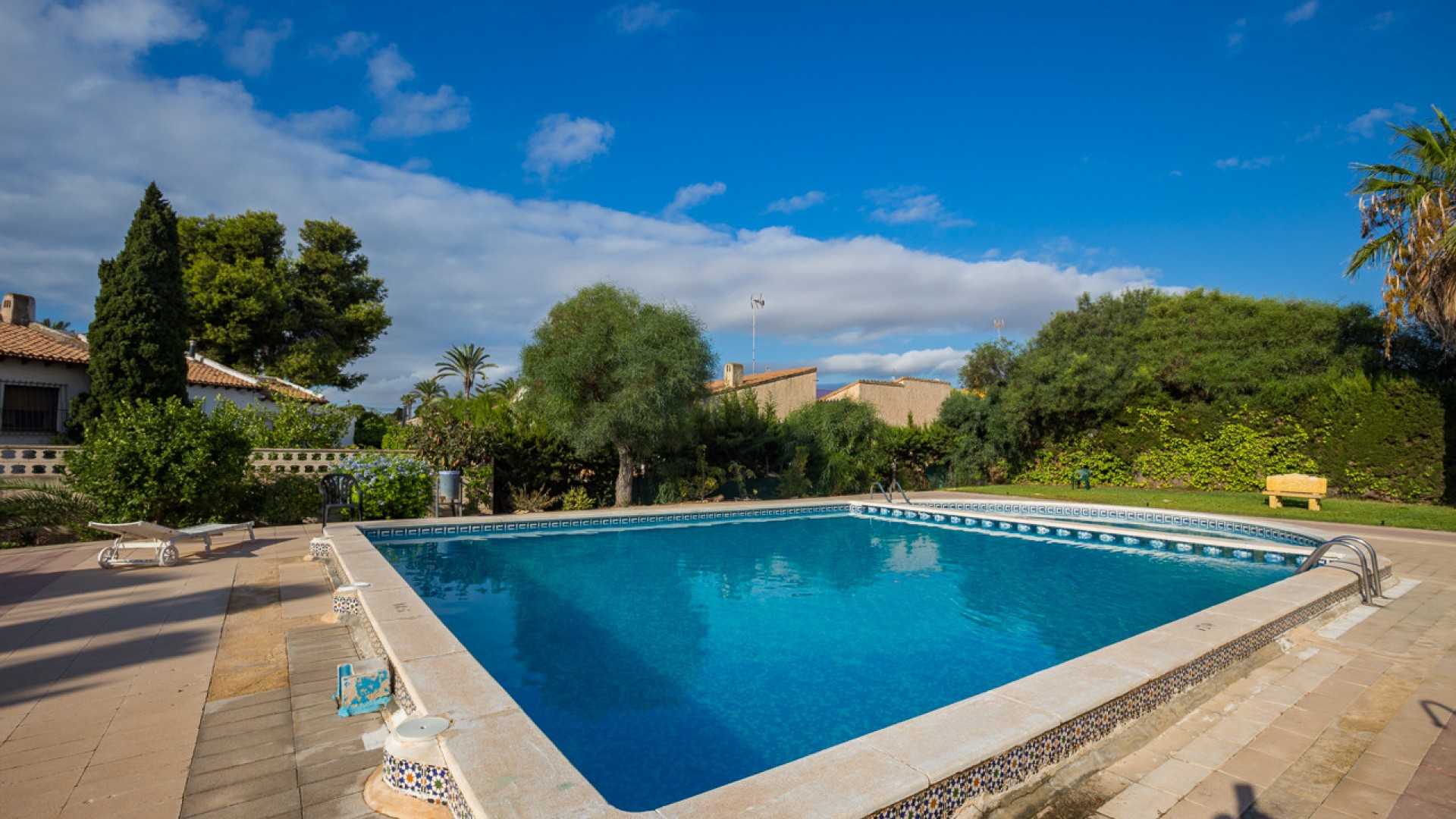 Sale - Apartment Flat -
Punta Prima - Beachside