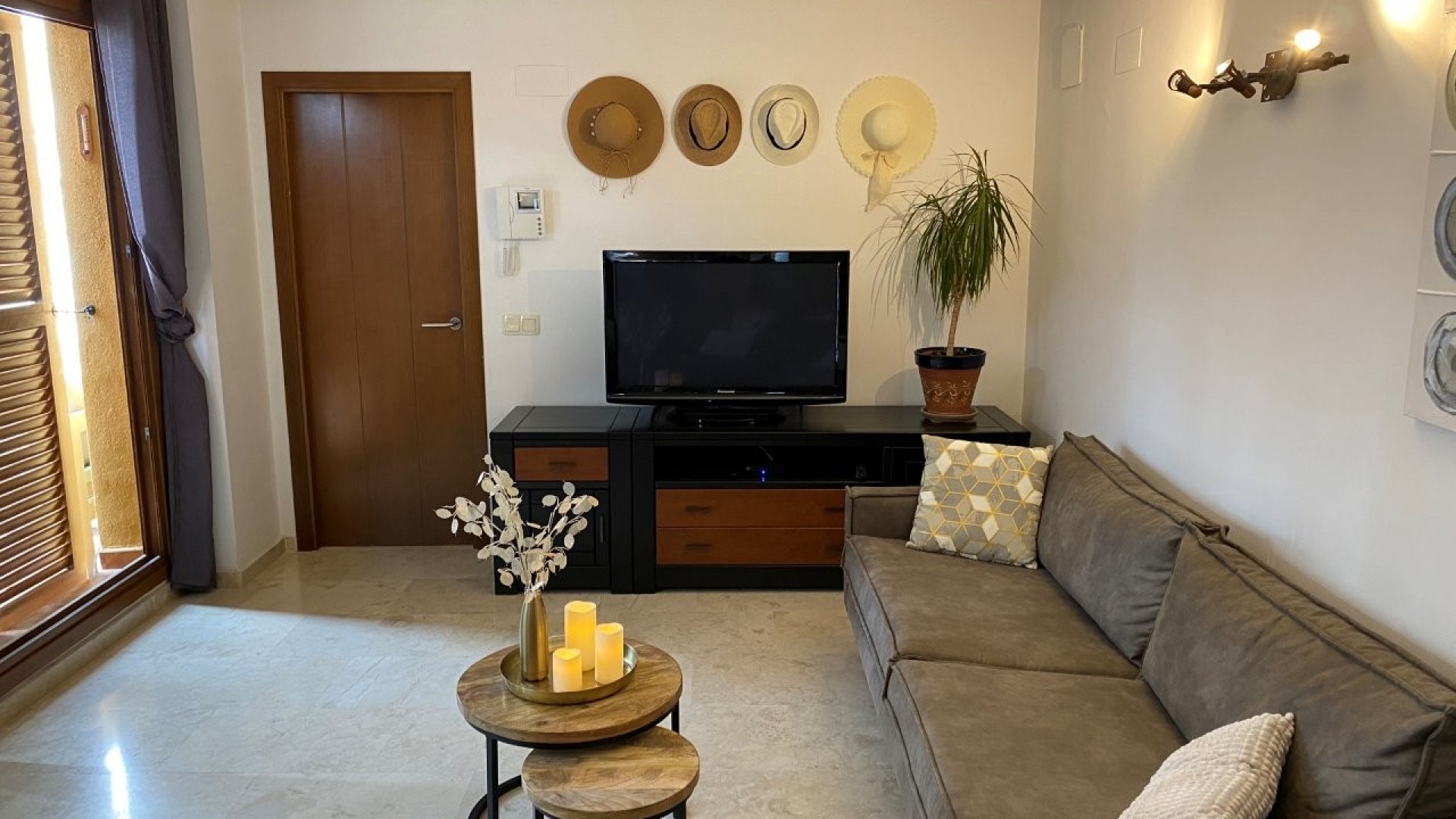 Sale - Apartment Flat -
Punta Prima - La Entrada