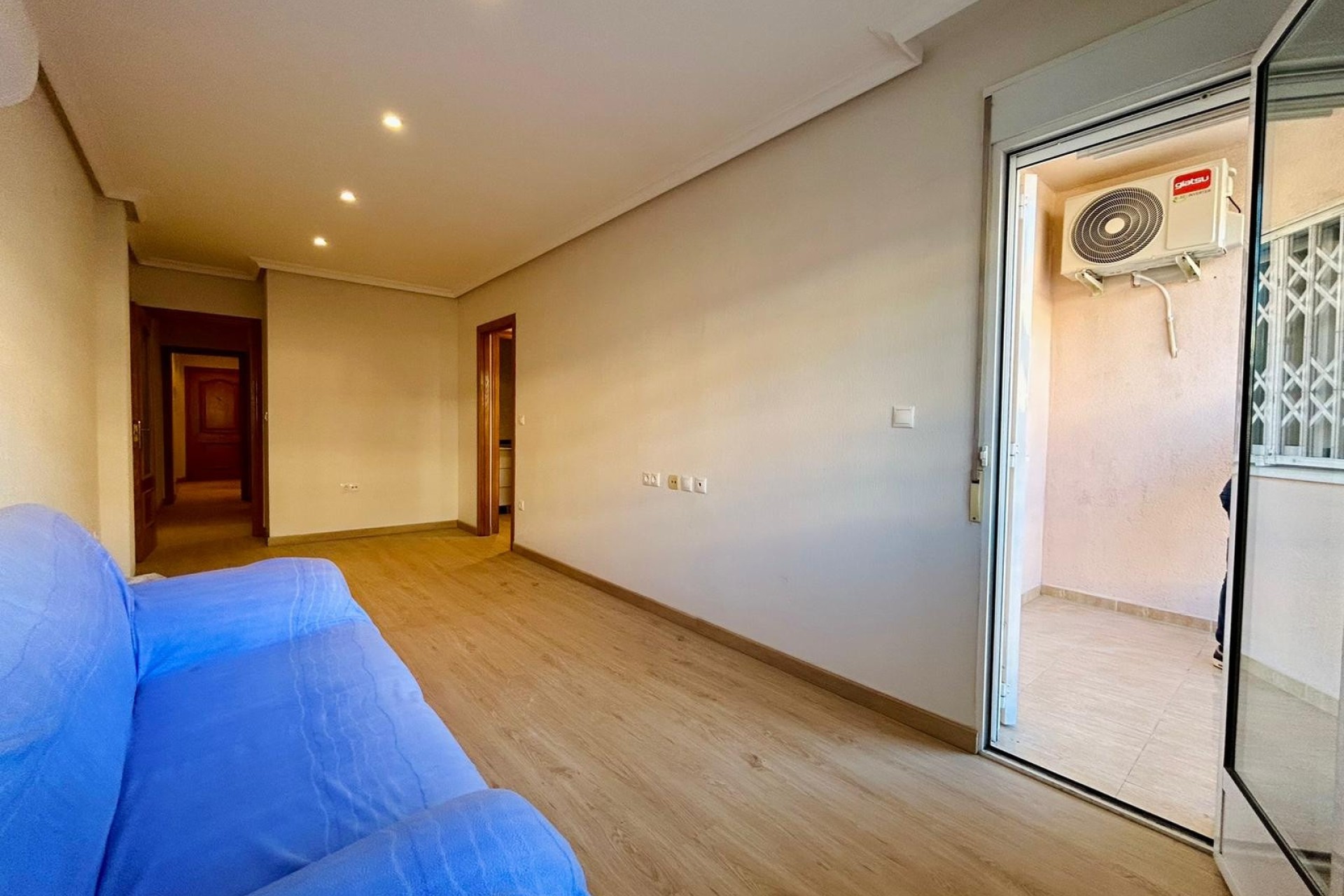 Sale - Apartment Flat -
San Isidro - Inland