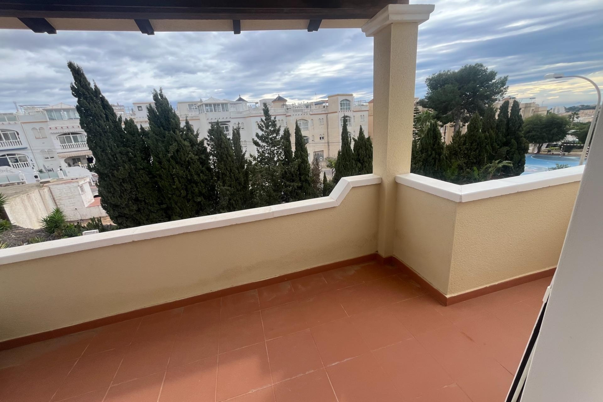 Sale - Apartment Flat -
San Miguel de Salinas - Las filipinas
