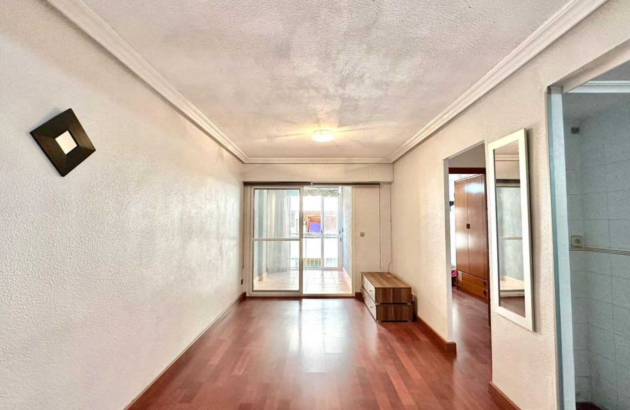 Sale - Apartment Flat -
Torrevieja - Acequion