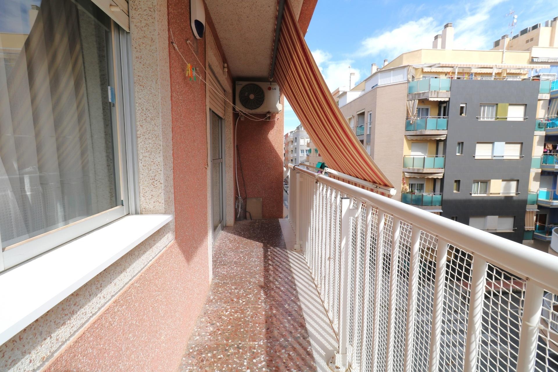 Sale - Apartment Flat -
Torrevieja - Acequion