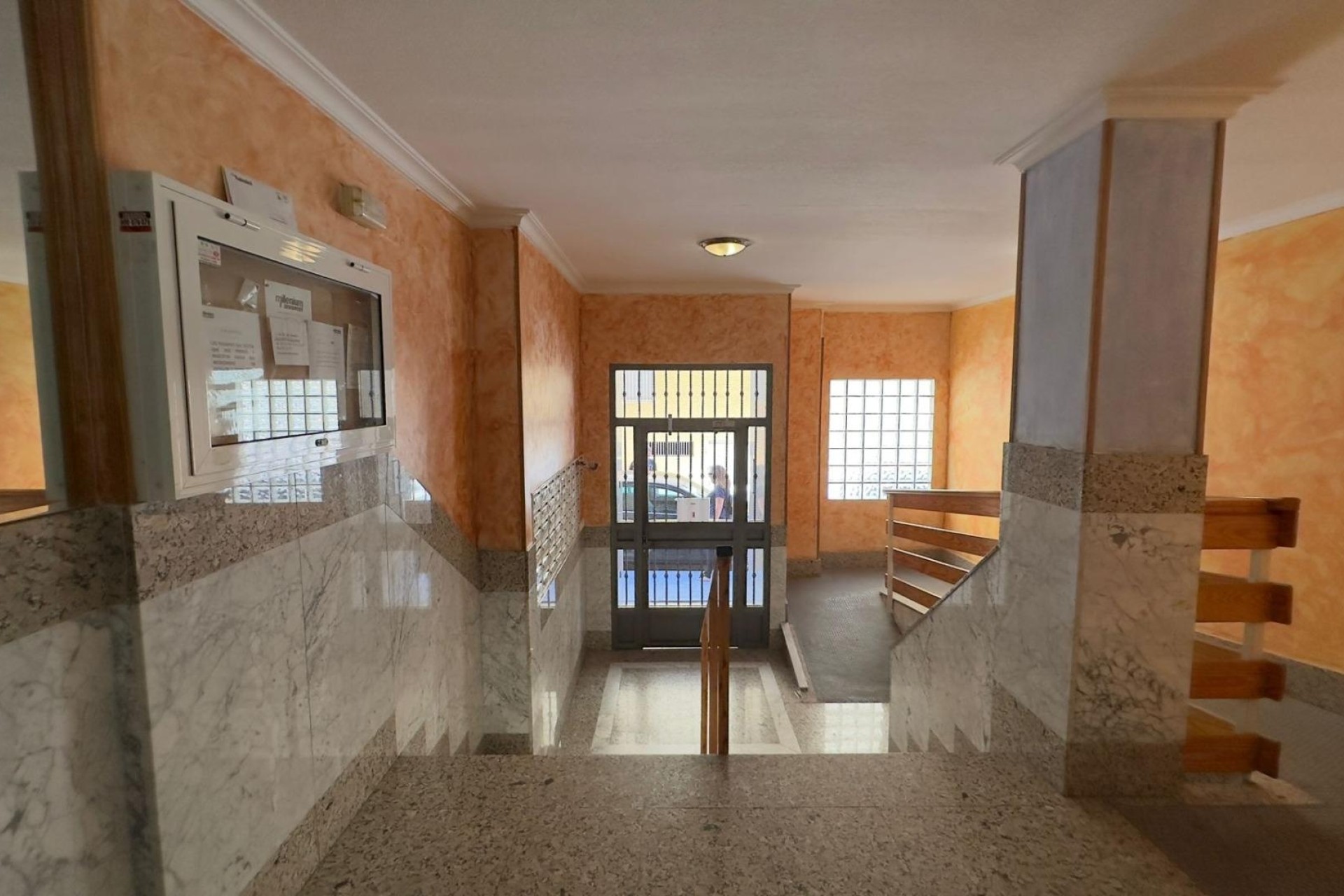 Sale - Apartment / Flat -
Torrevieja - Acequion