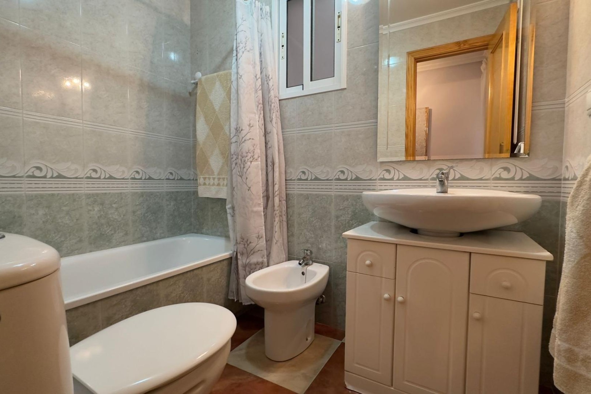 Sale - Apartment / Flat -
Torrevieja - Acequion