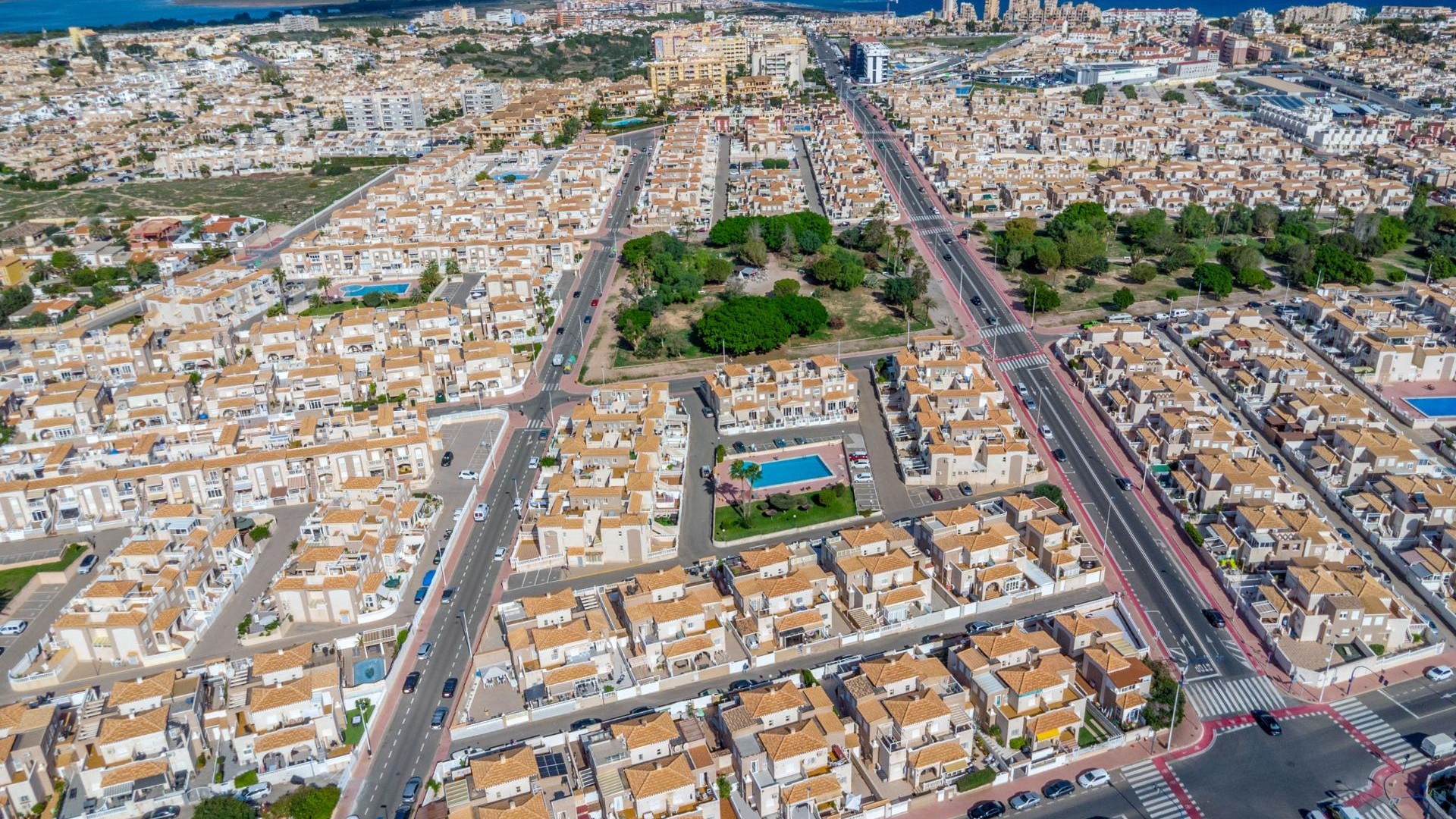 Sale - Apartment Flat -
Torrevieja - Aguas Nuevas