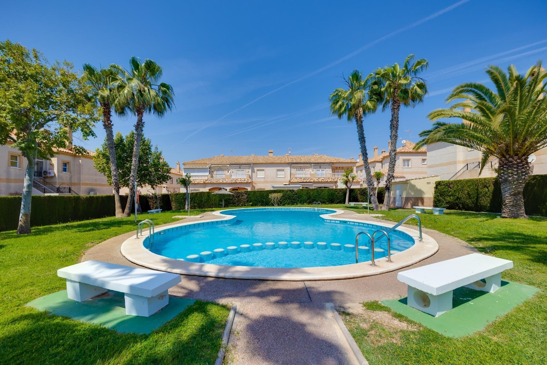 Sale - Apartment Flat -
Torrevieja - Aguas Nuevas