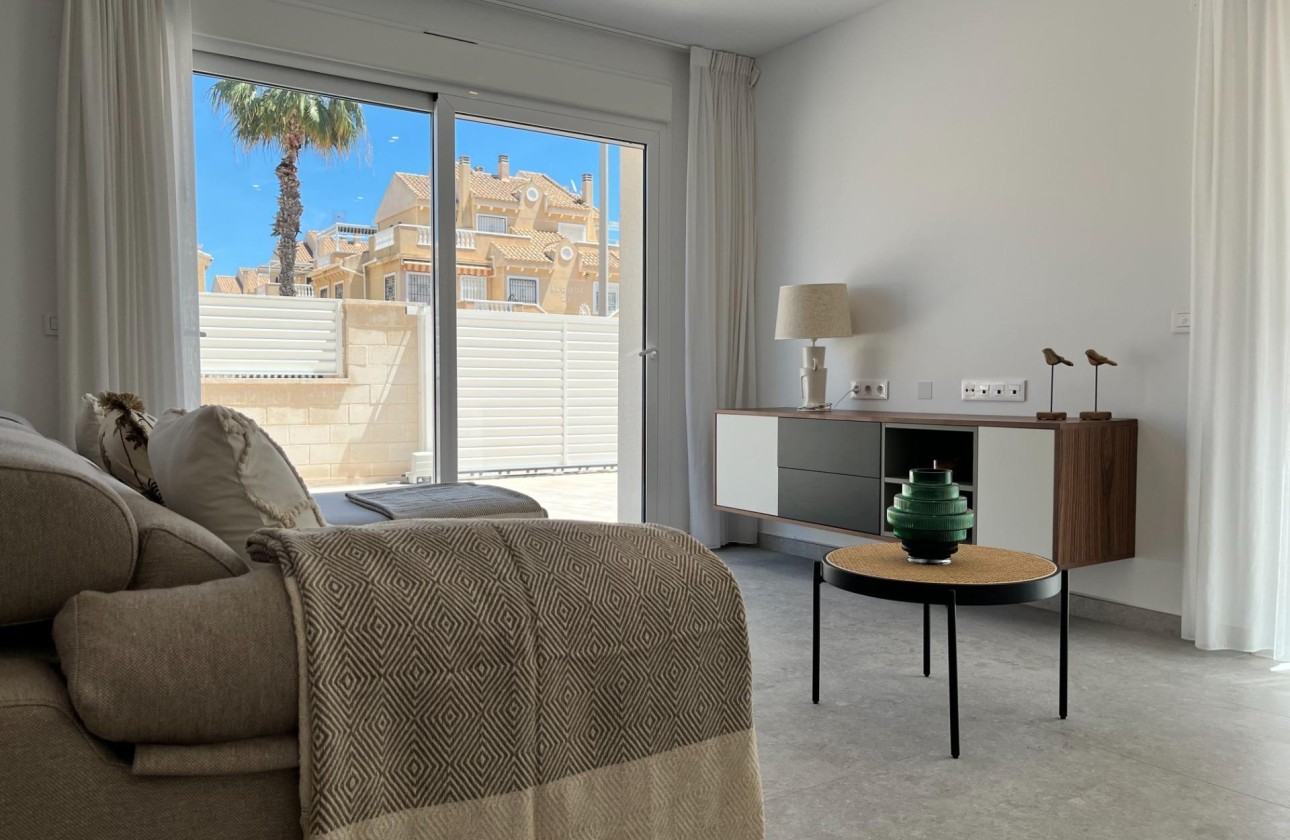 Sale - Apartment Flat -
Torrevieja - Aguas Nuevas