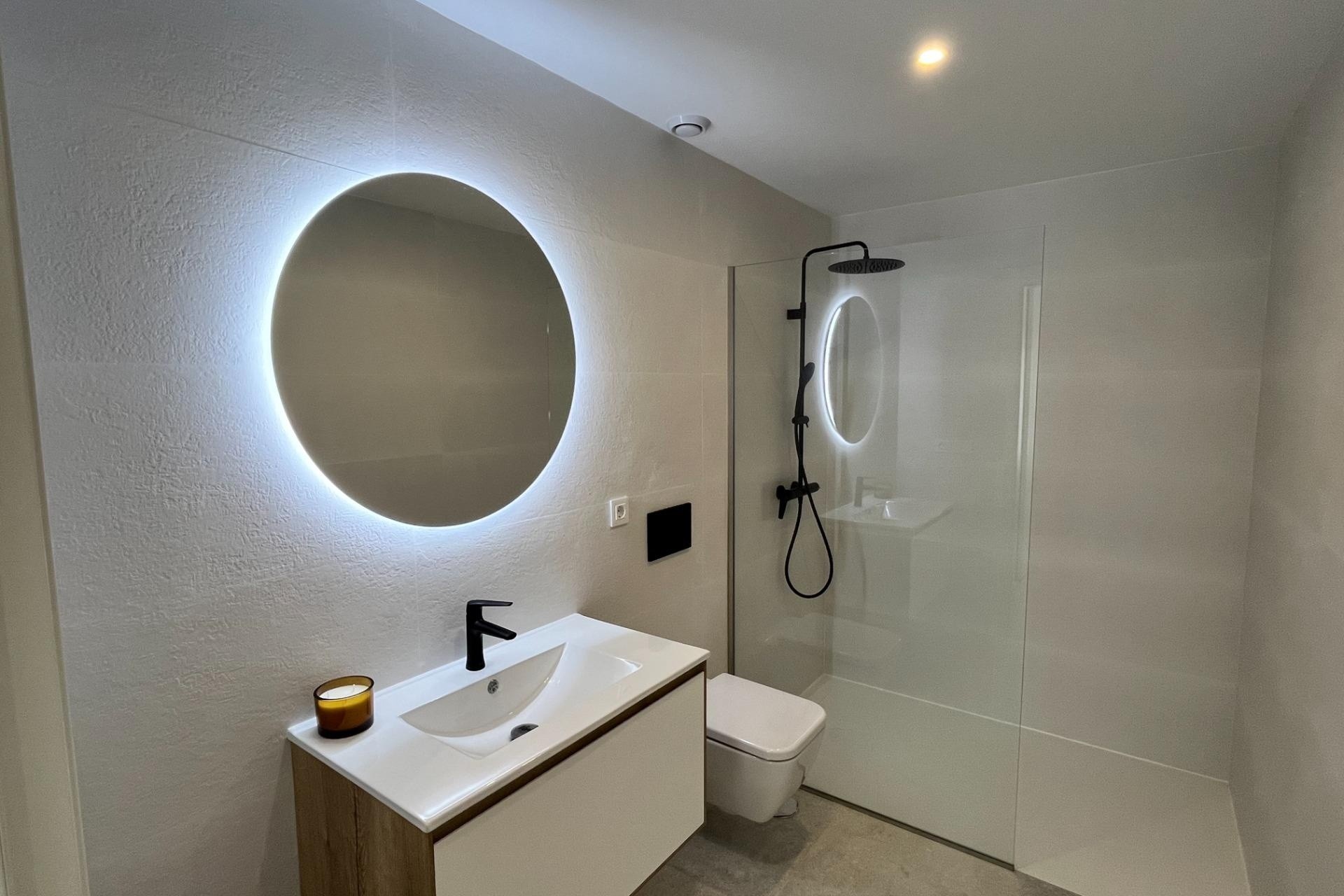 Sale - Apartment Flat -
Torrevieja - Aguas Nuevas