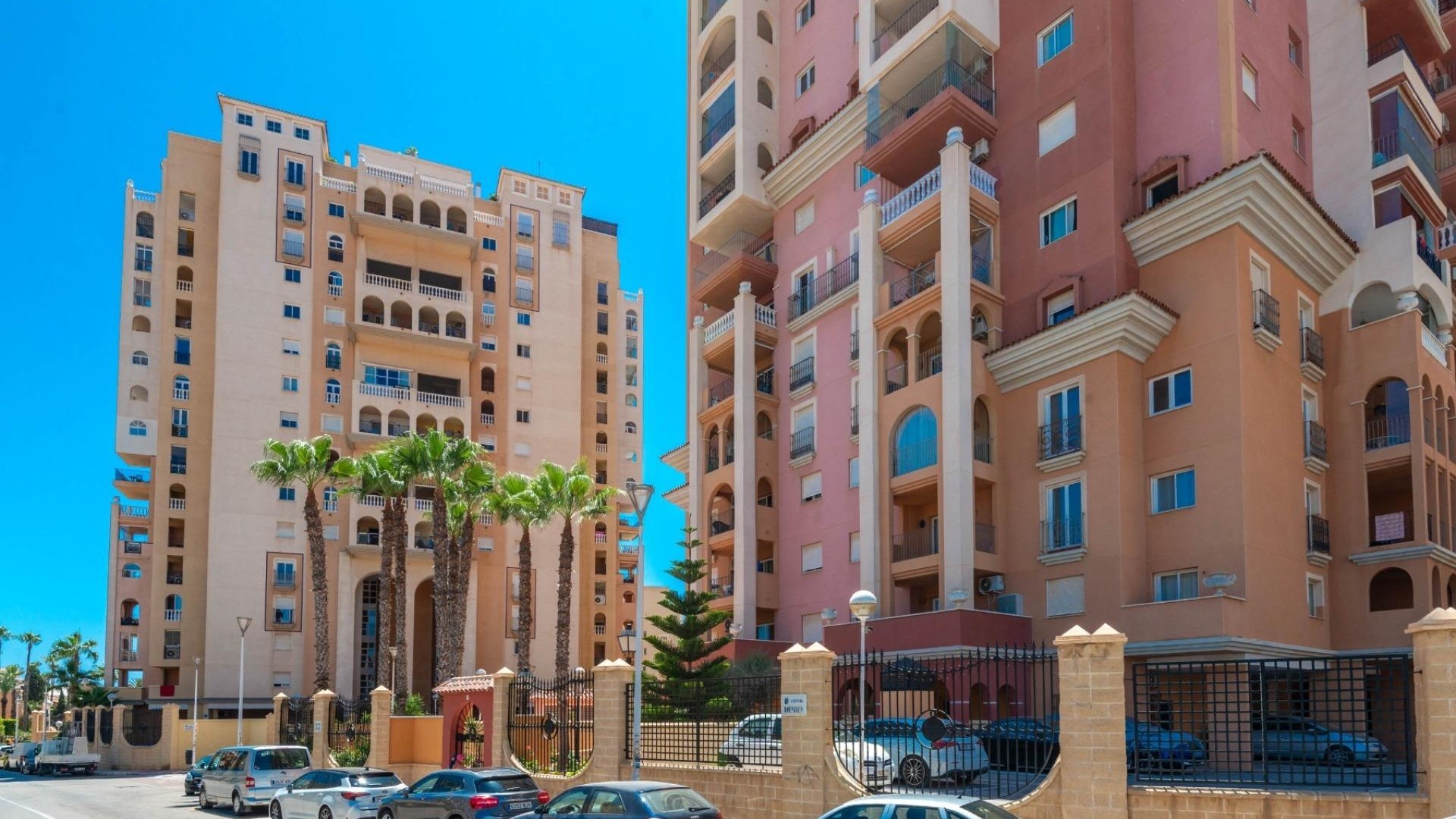 Sale - Apartment Flat -
Torrevieja - Aldea del mar