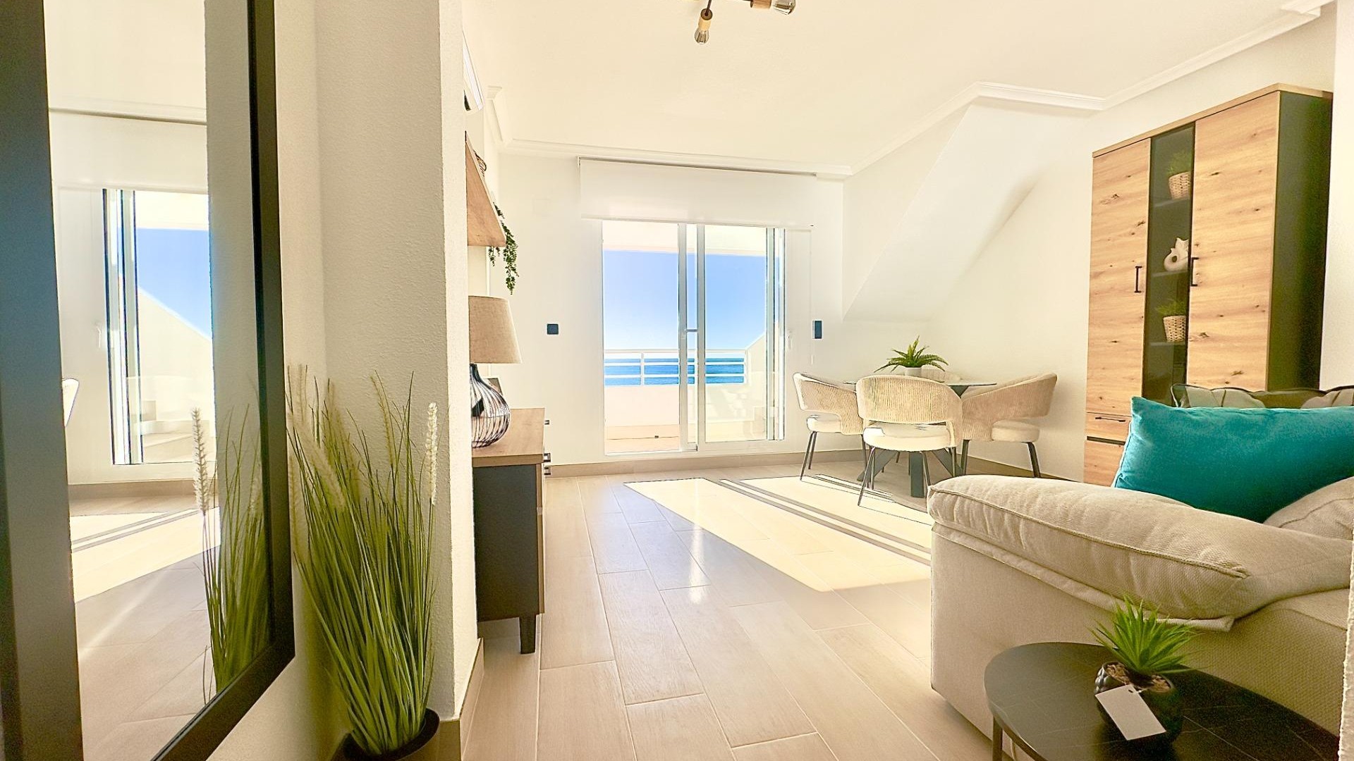 Sale - Apartment Flat -
Torrevieja - Cabo cervera