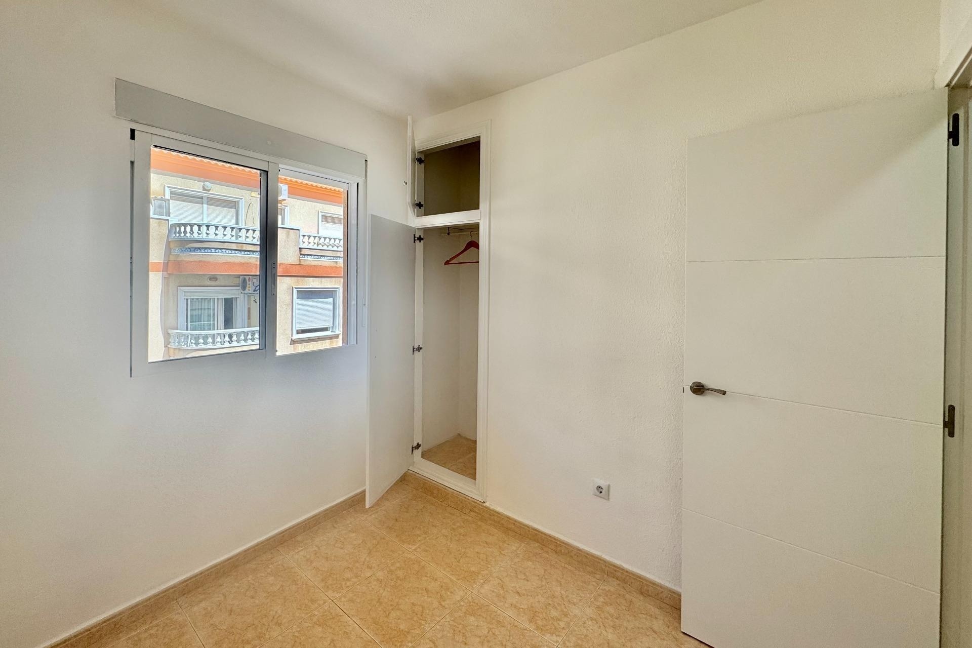 Sale - Apartment Flat -
Torrevieja - Center
