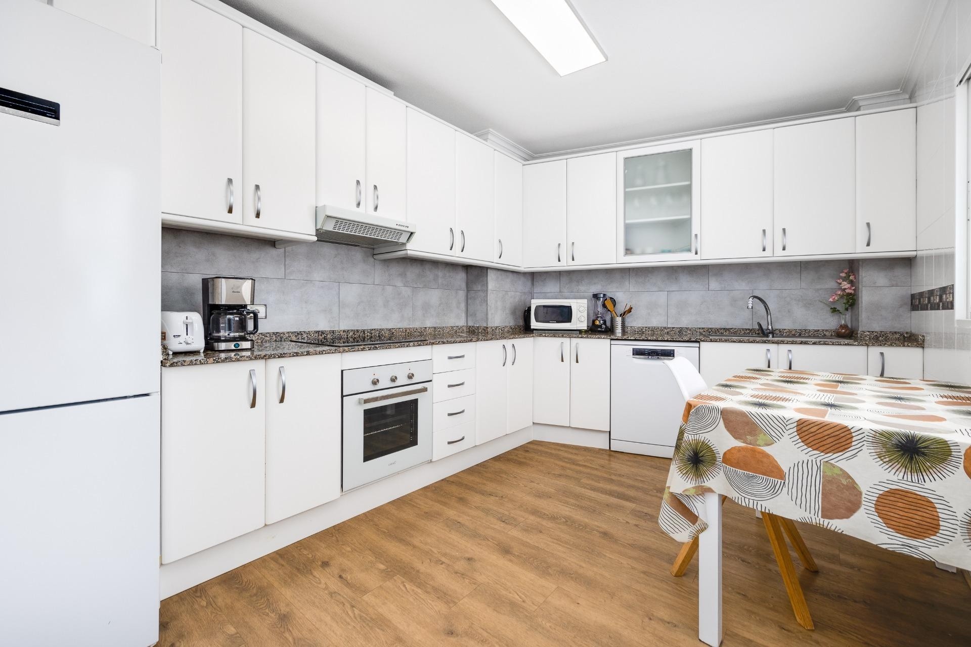 Sale - Apartment Flat -
Torrevieja - Center