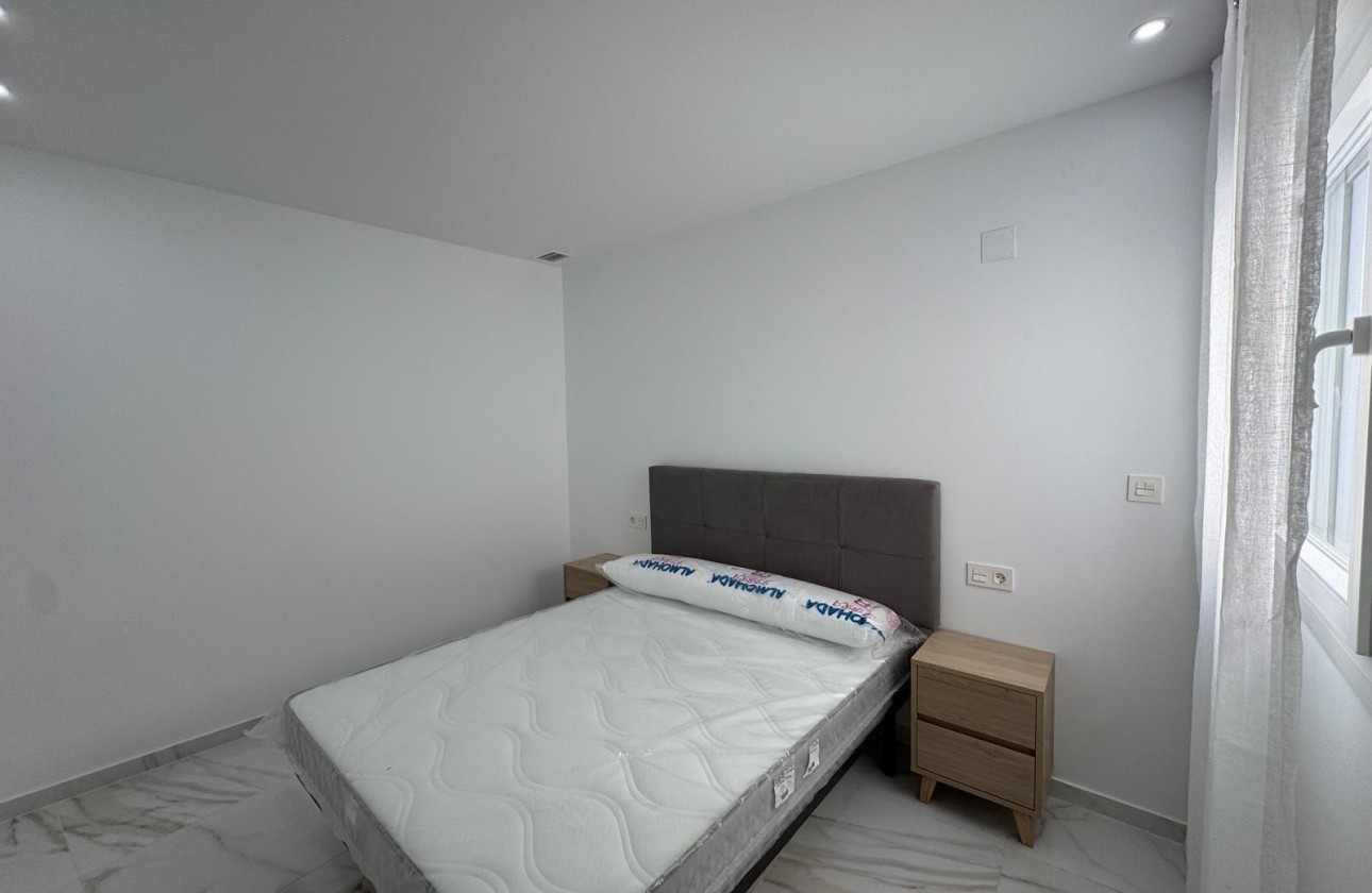 Sale - Apartment Flat -
Torrevieja - Center