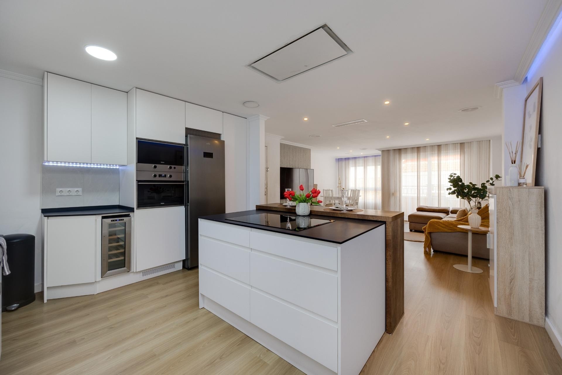 Sale - Apartment Flat -
Torrevieja - Center