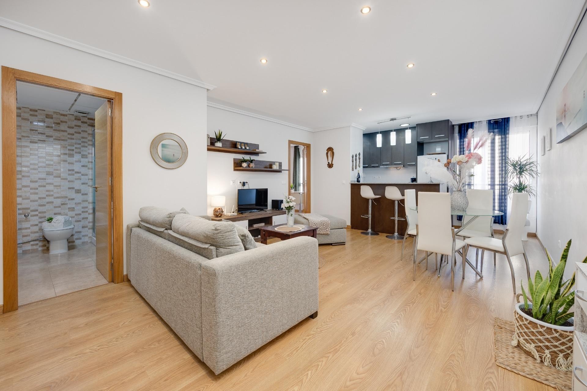 Sale - Apartment Flat -
Torrevieja - Center