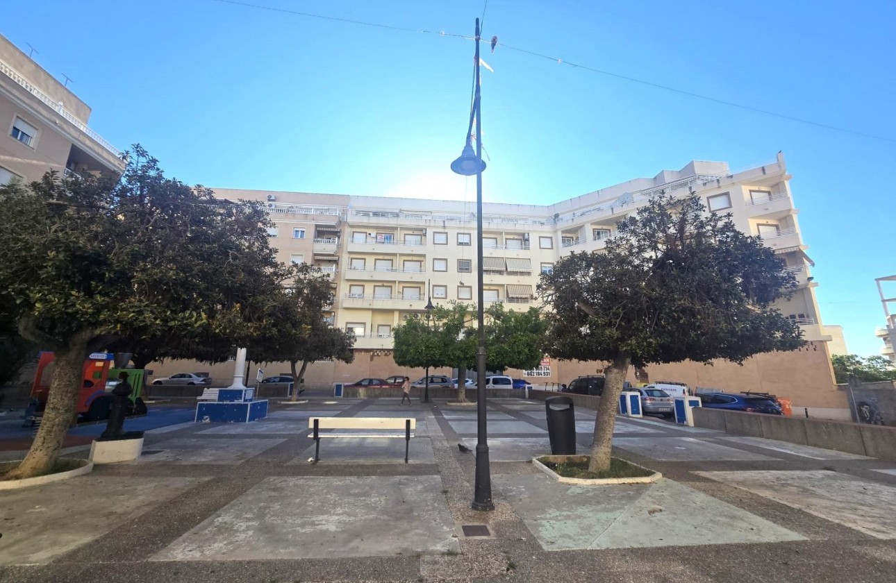 Sale - Apartment Flat -
Torrevieja - Center