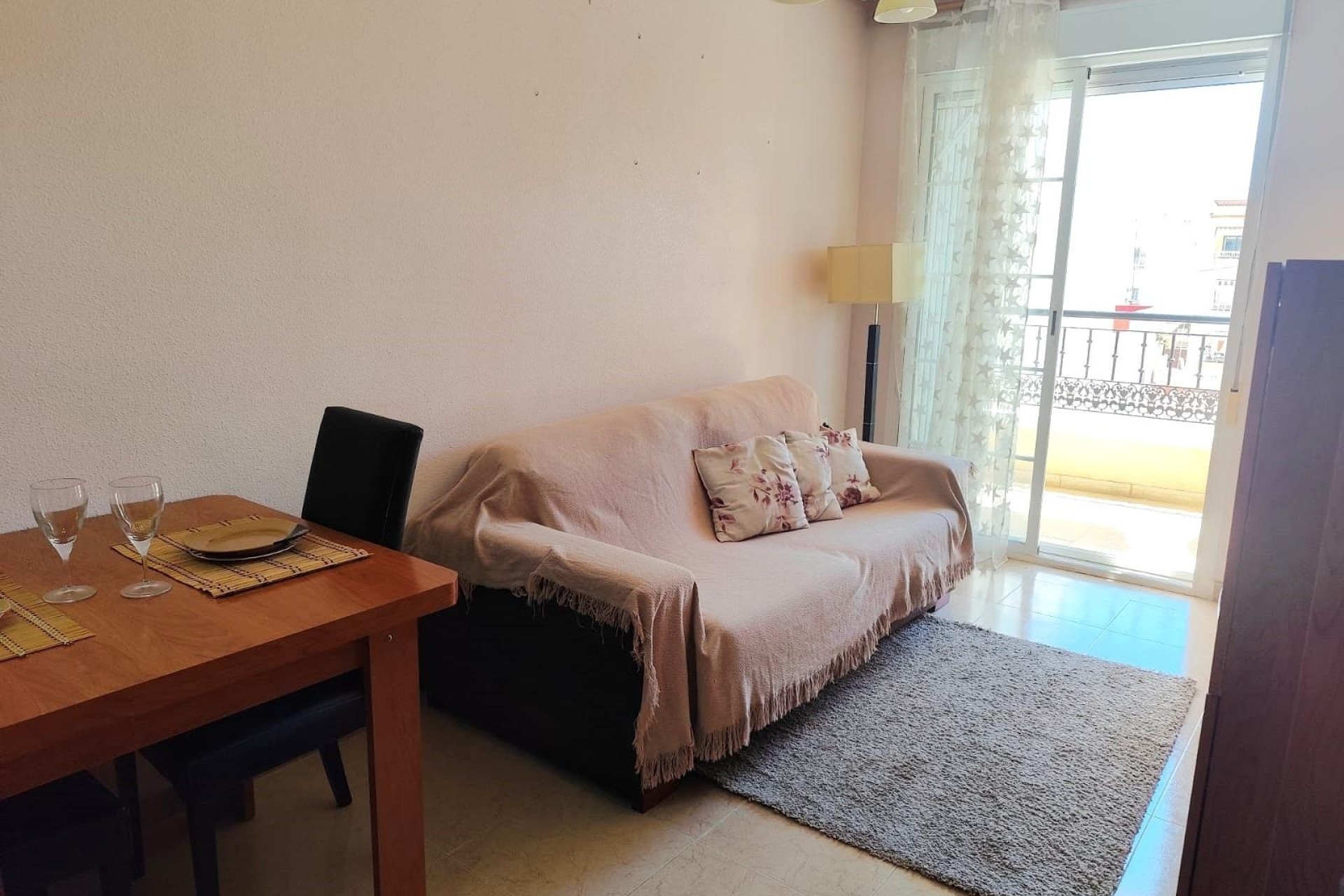 Sale - Apartment / Flat -
Torrevieja - Center