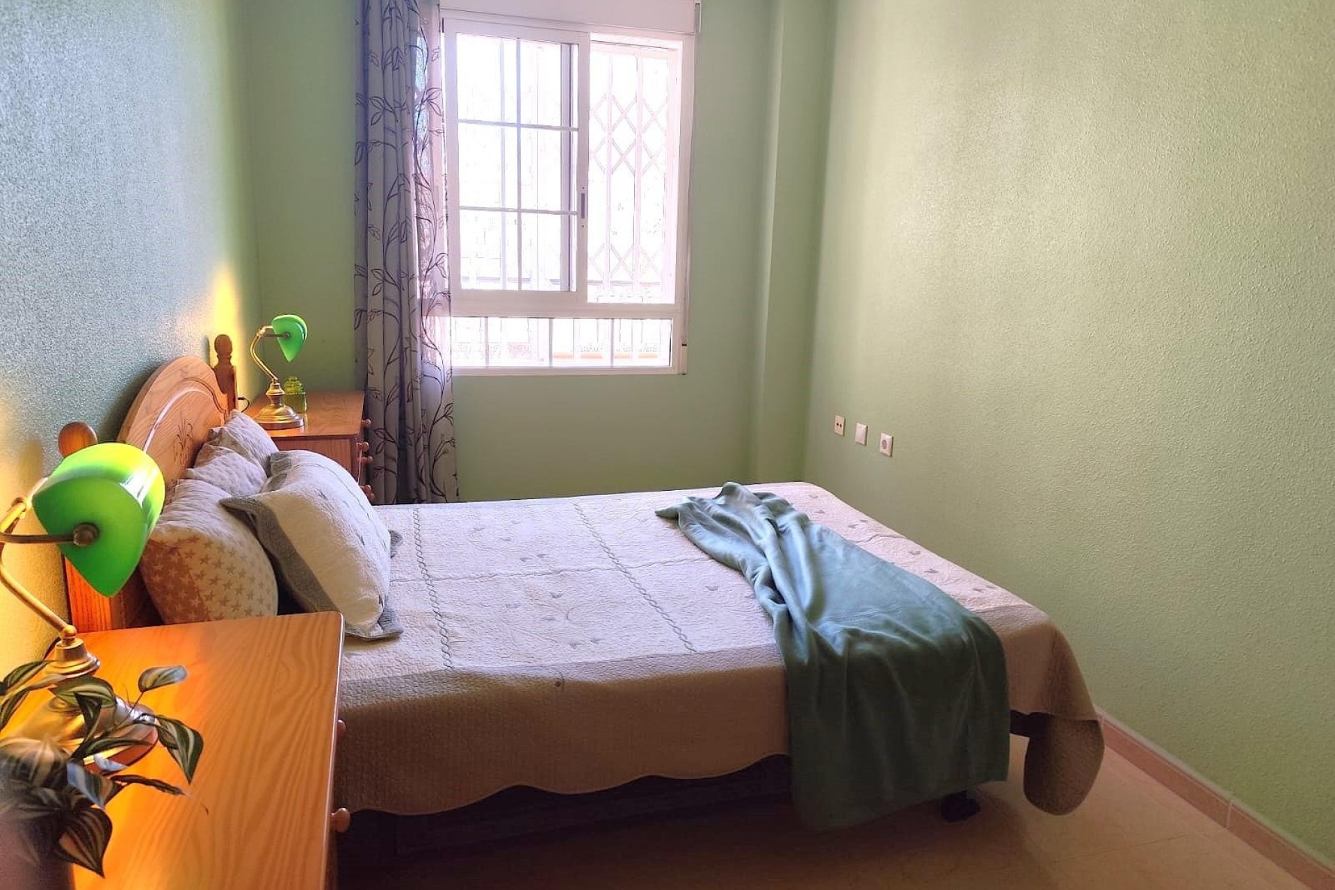Sale - Apartment / Flat -
Torrevieja - Center
