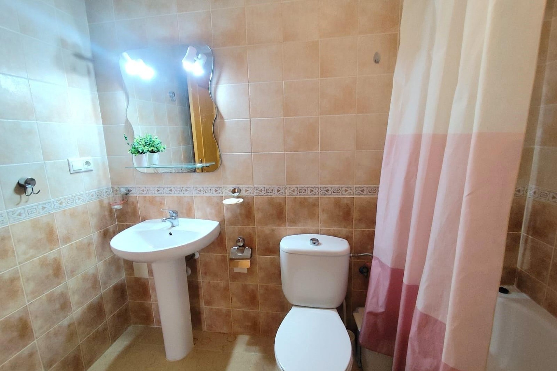 Sale - Apartment / Flat -
Torrevieja - Center